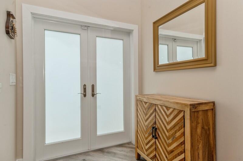 2815 N Clearbrook Circle