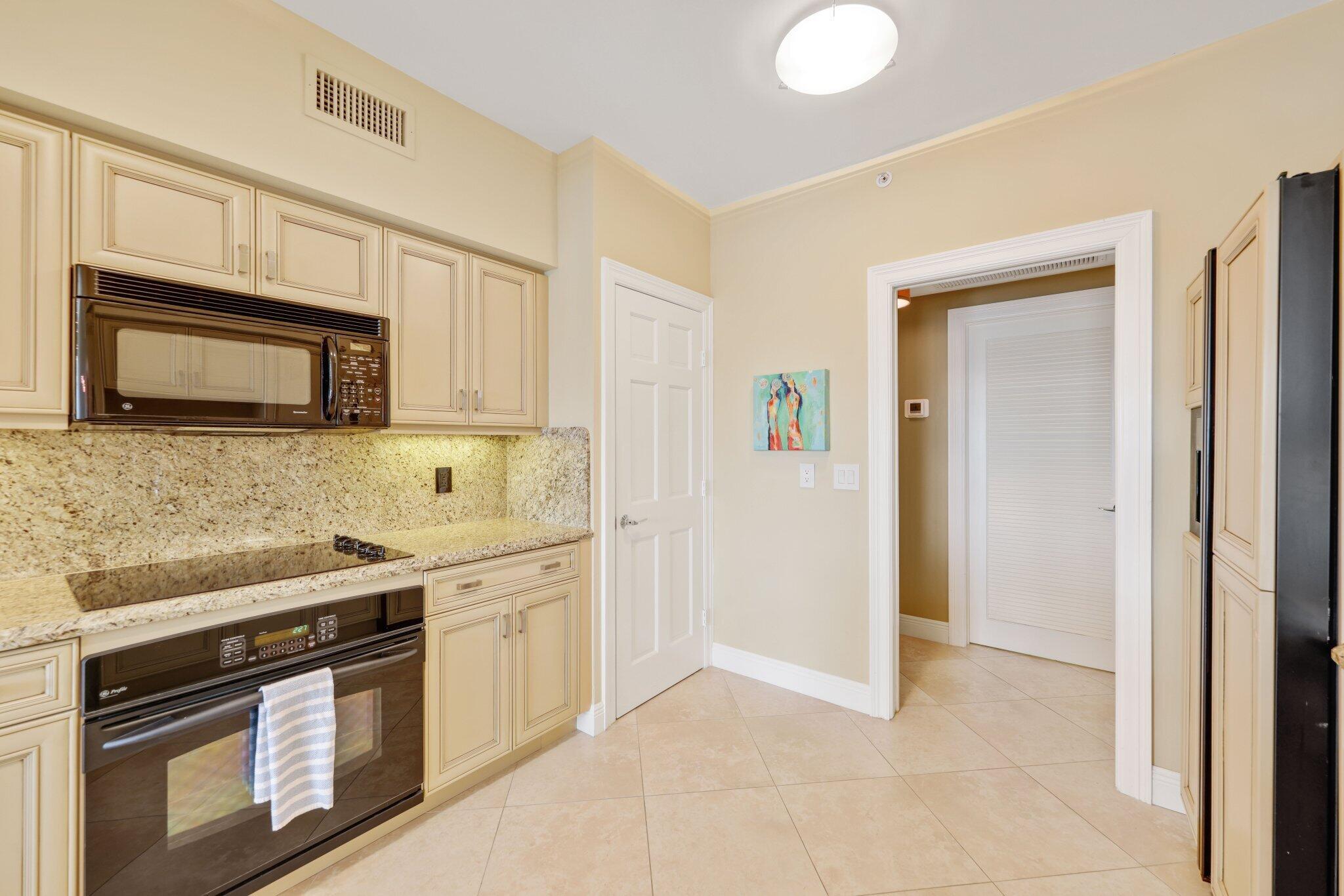 100 Macfarlane Drive 3d