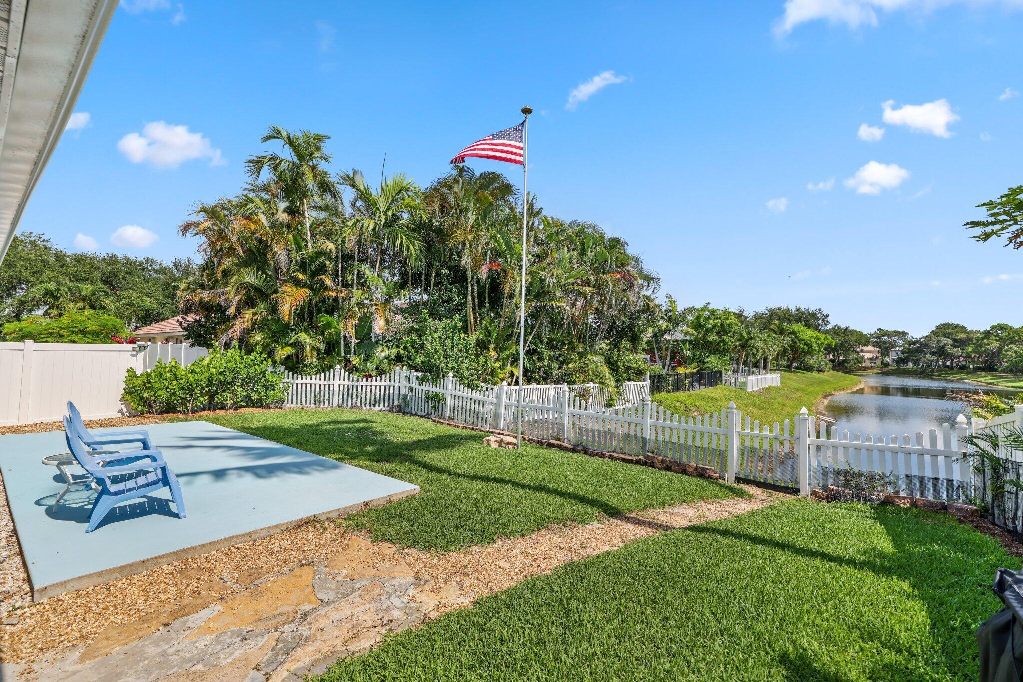 1071 Delray Lakes Drive