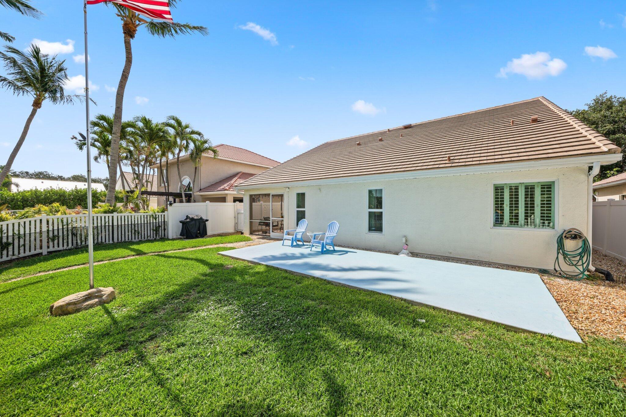 1071 Delray Lakes Drive