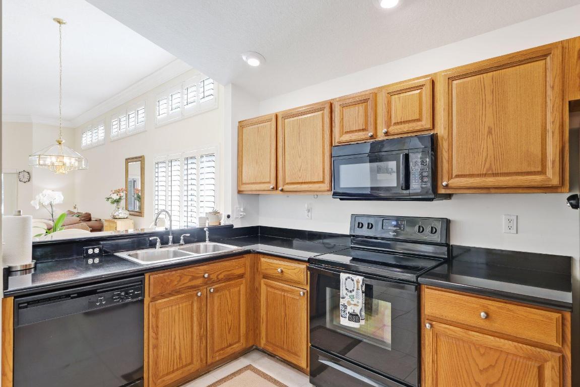 1071 Delray Lakes Drive