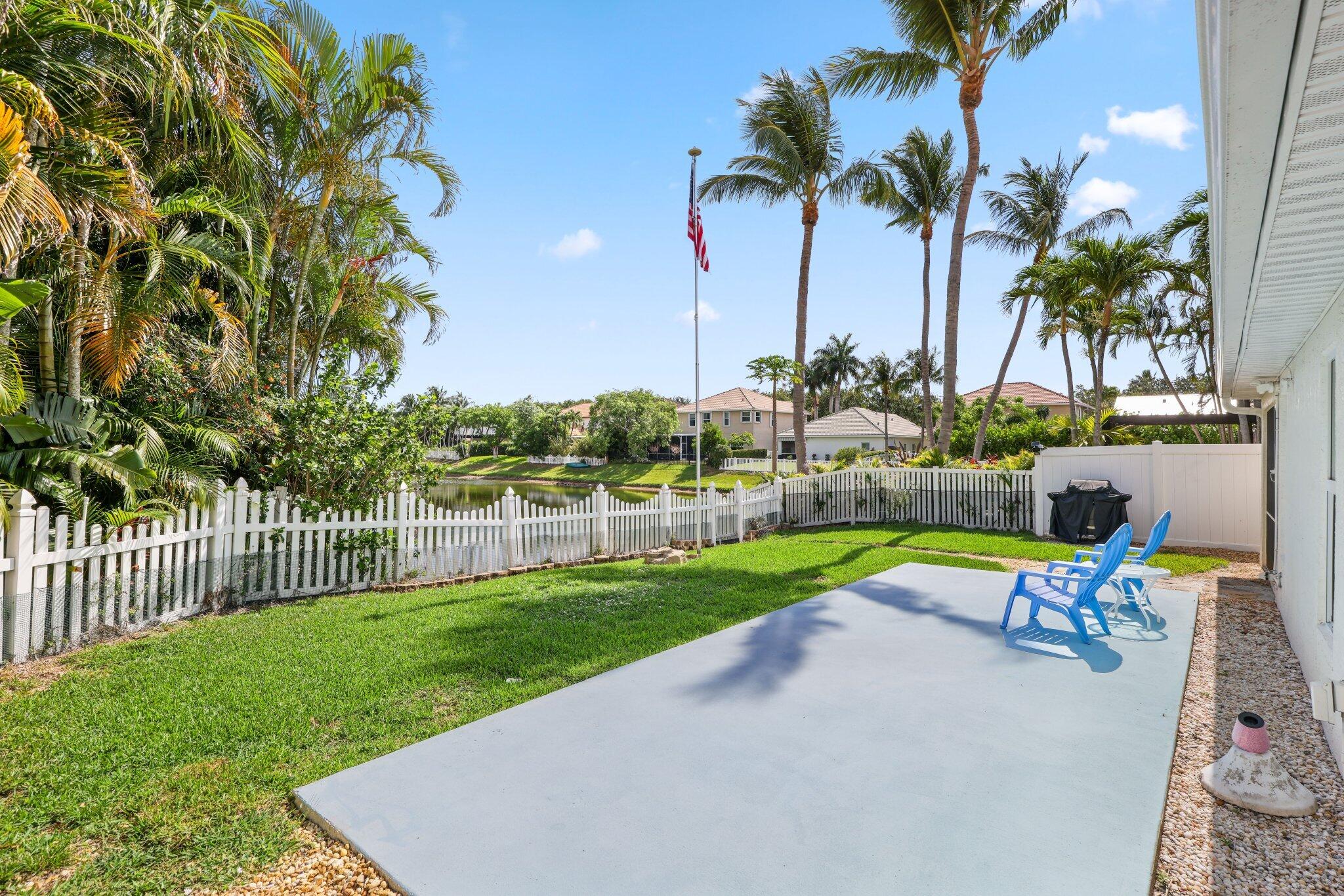 1071 Delray Lakes Drive