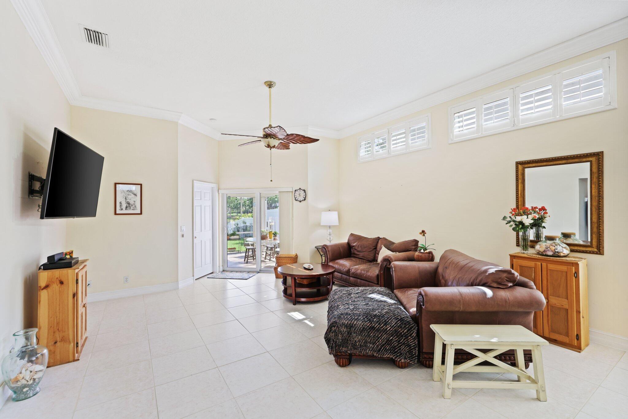 1071 Delray Lakes Drive