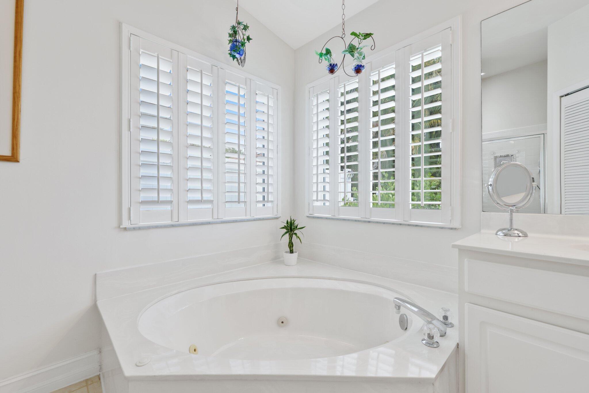 1071 Delray Lakes Drive