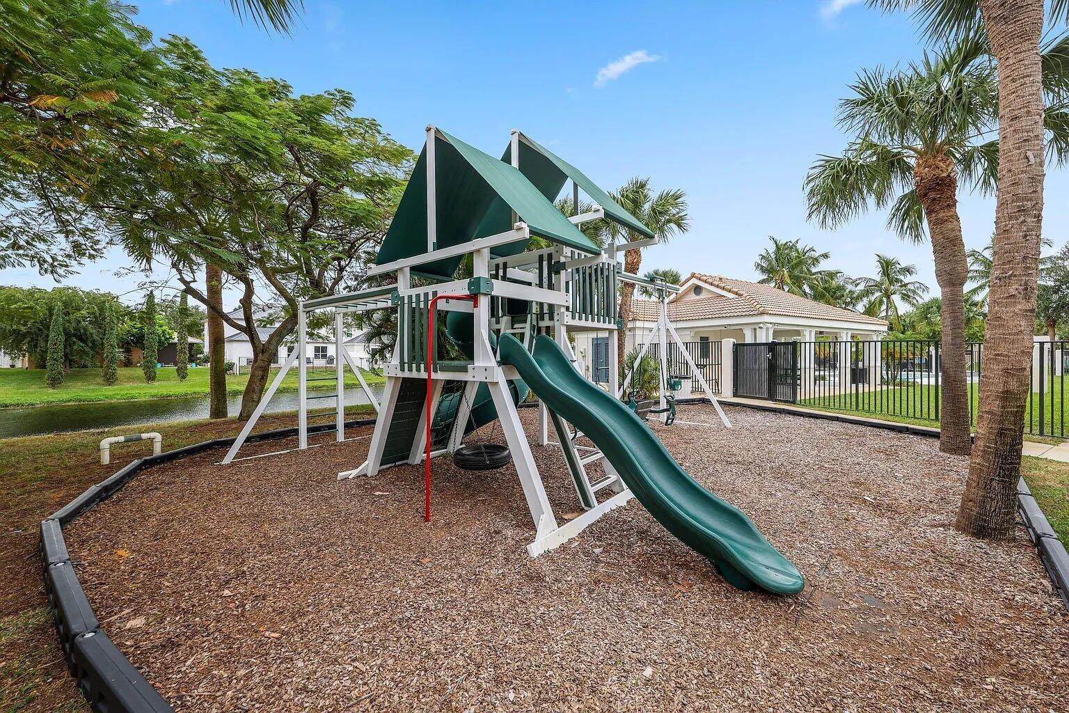 1071 Delray Lakes Drive