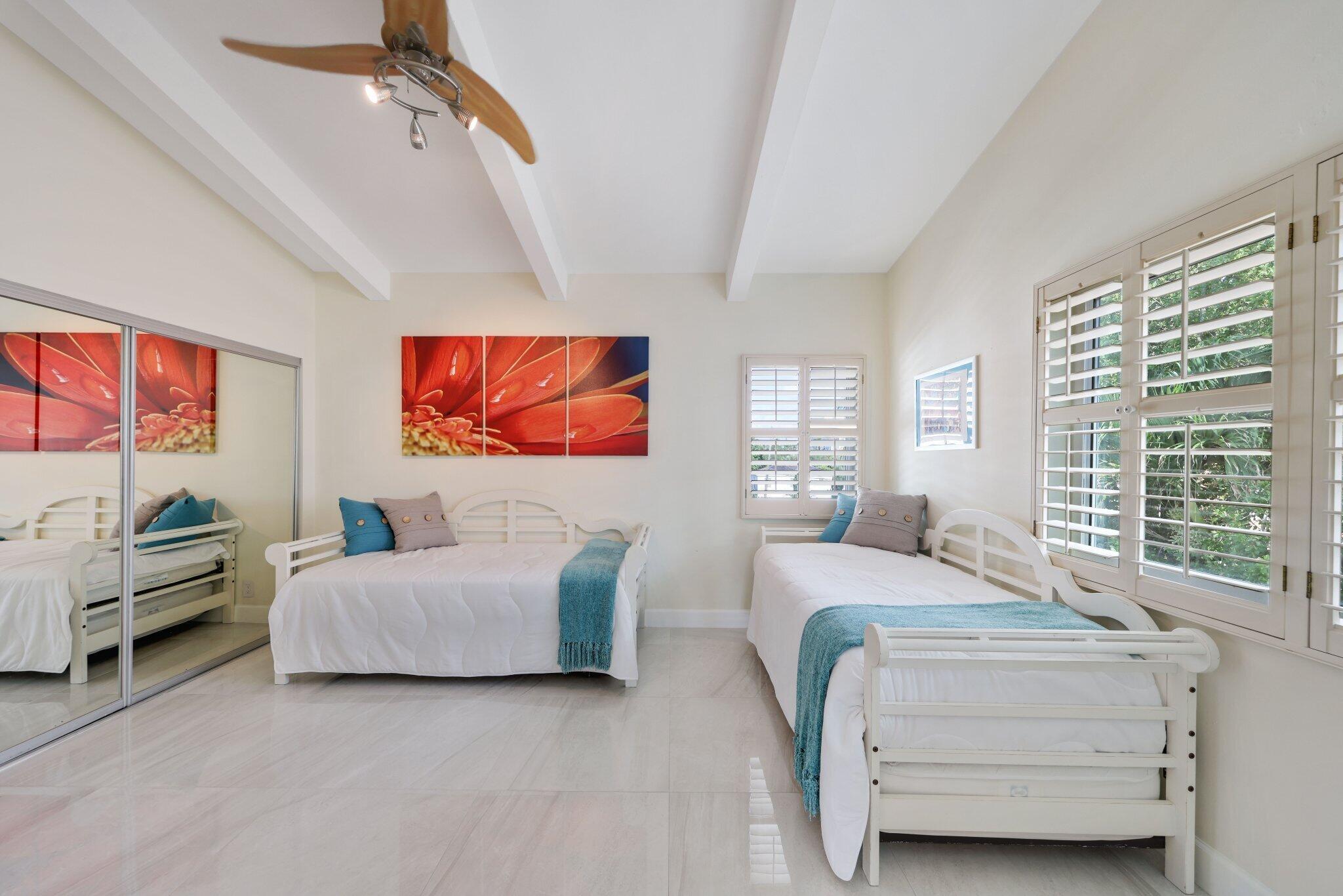 250 S Ocean Boulevard 252