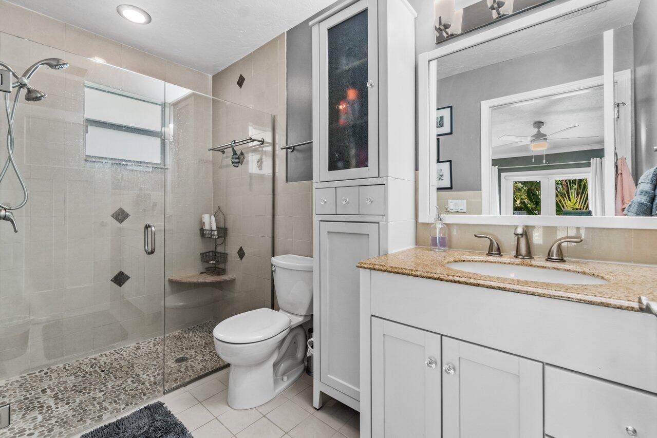 124 Bonnie Briar Lane