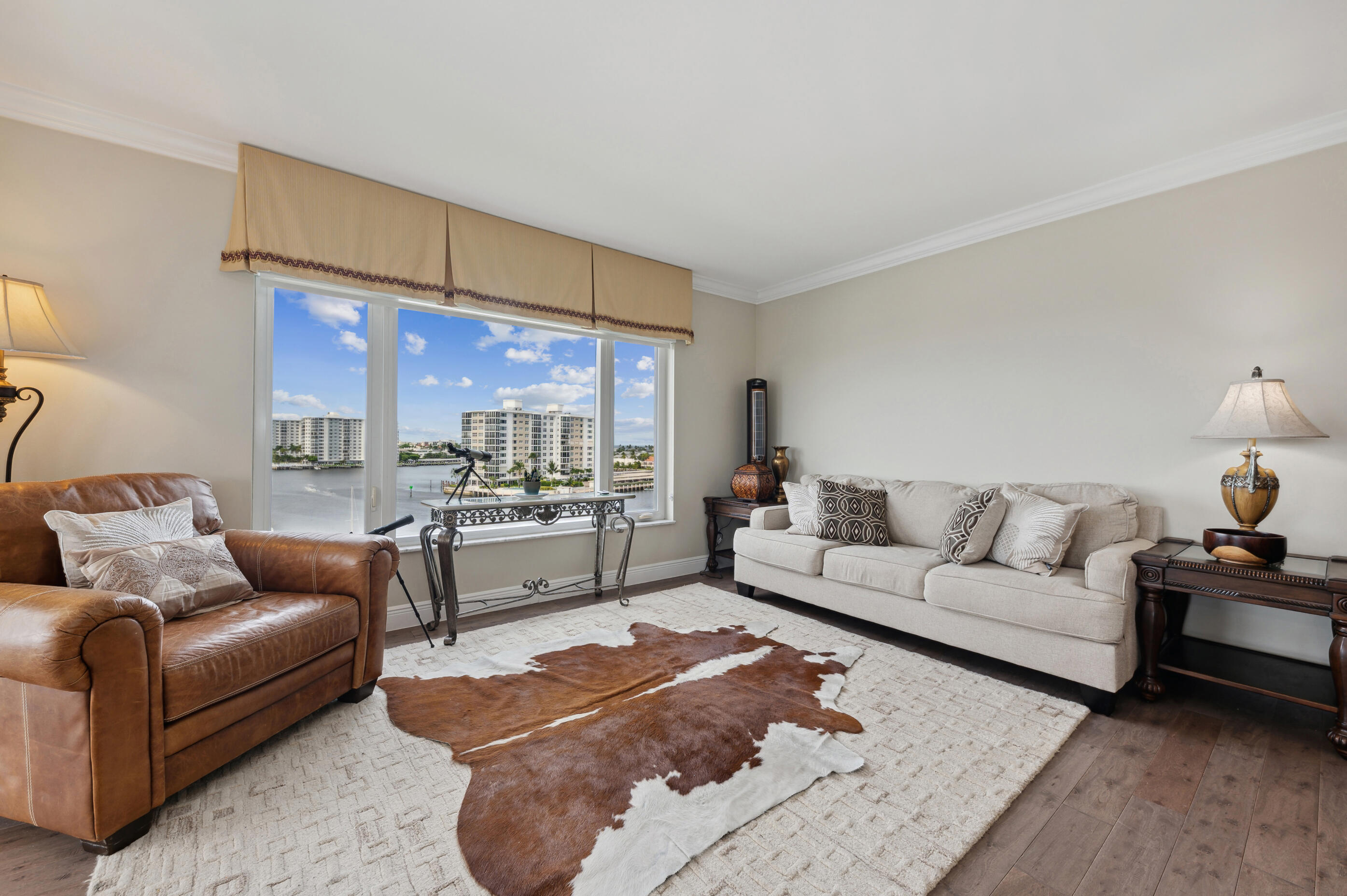 555 SE 6th Avenue 7h