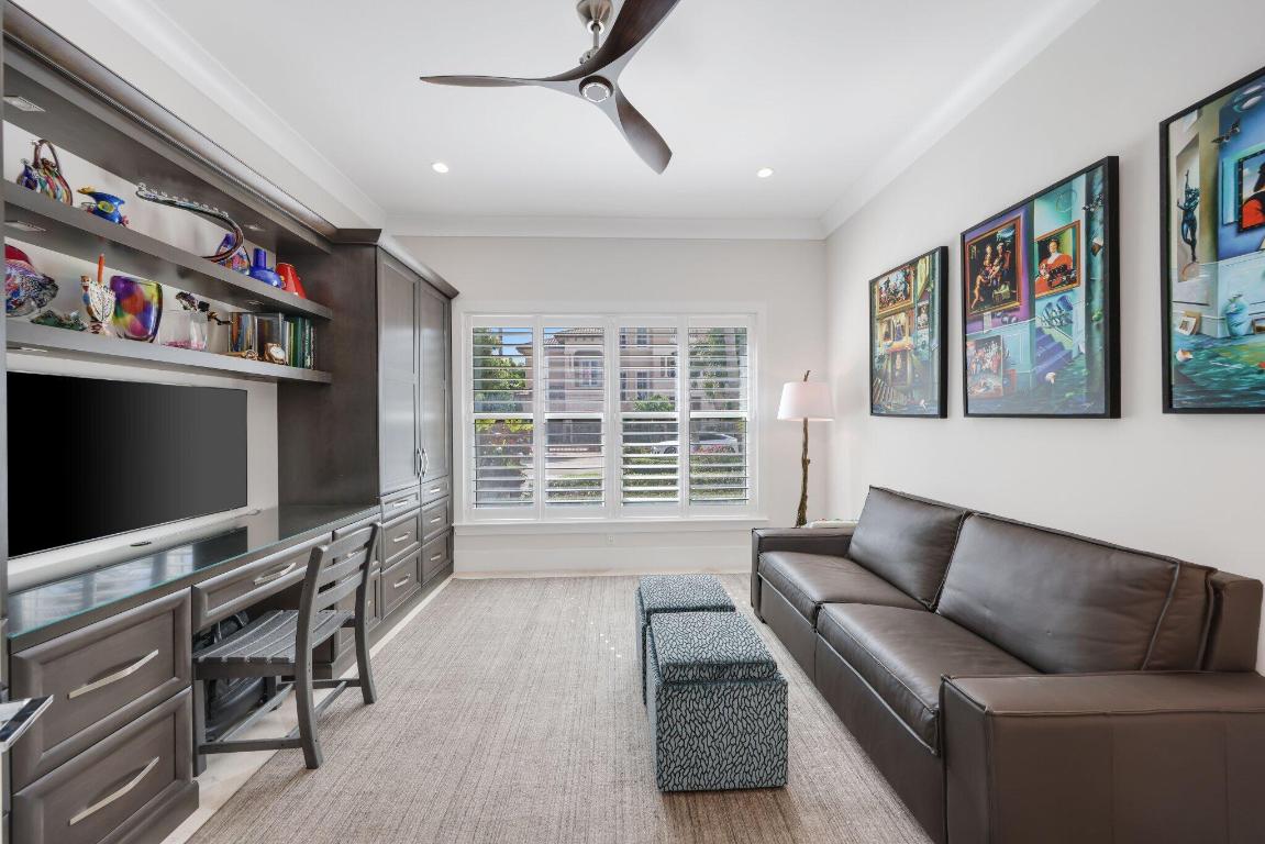 917 Tropic Boulevard