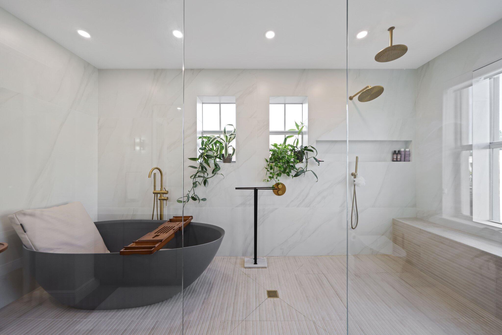 200 NE 2nd Avenue 411