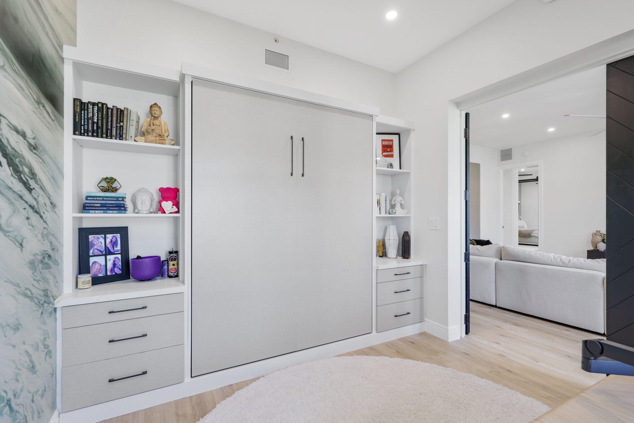 200 NE 2nd Avenue 411