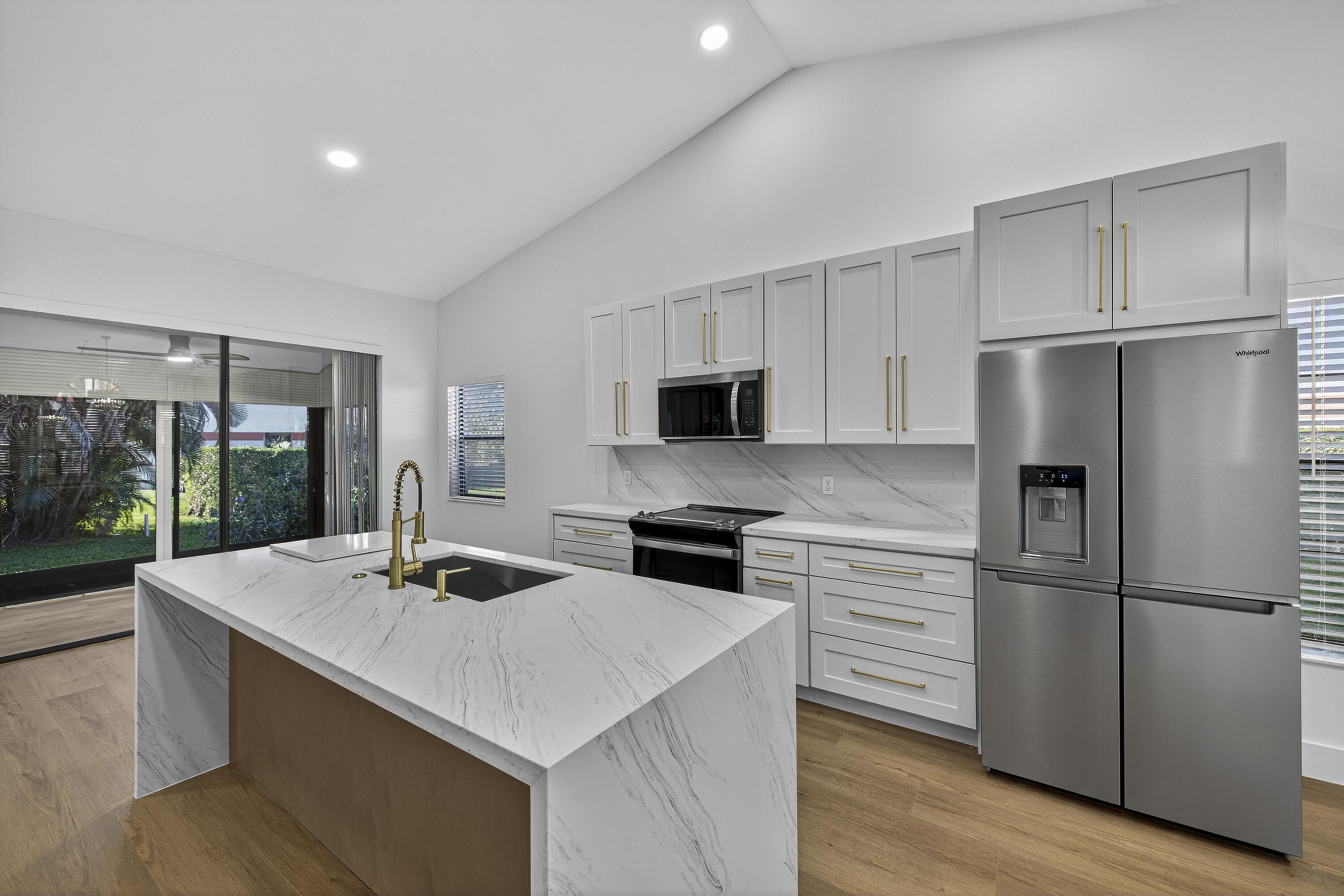 7548 Lexington Club Boulevard B