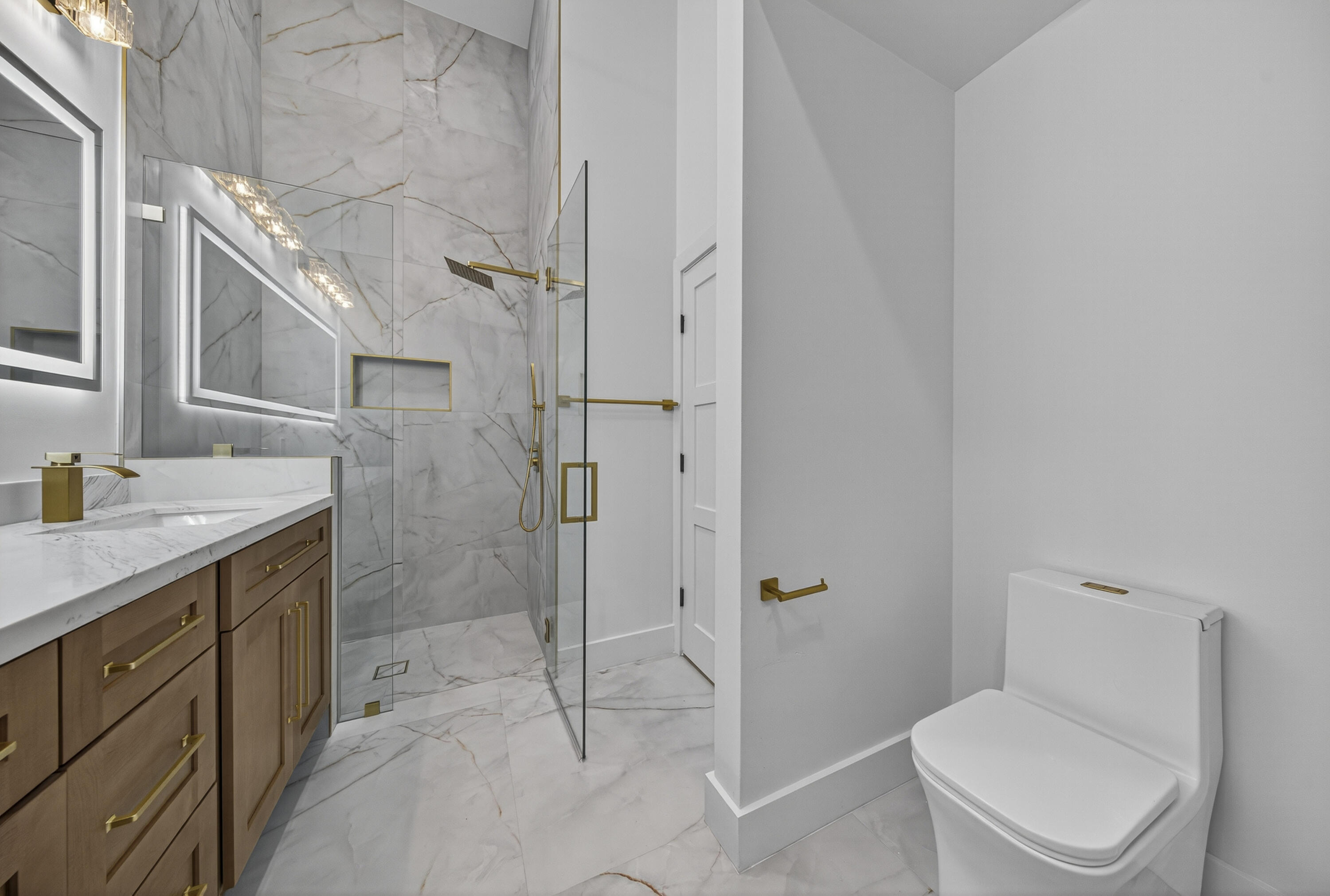 7548 Lexington Club Boulevard B
