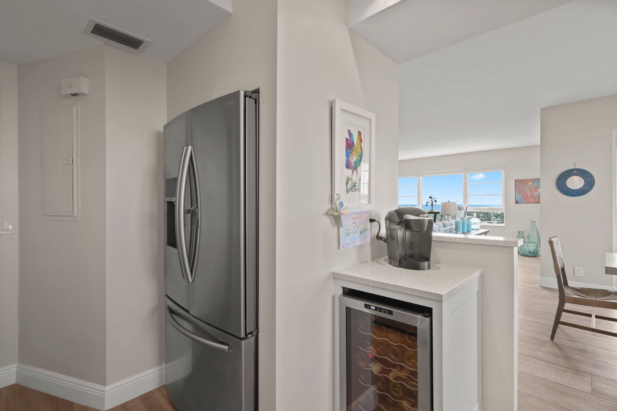 50 East Road 12j