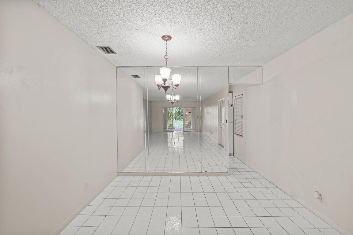 1912 Palmland Drive 3