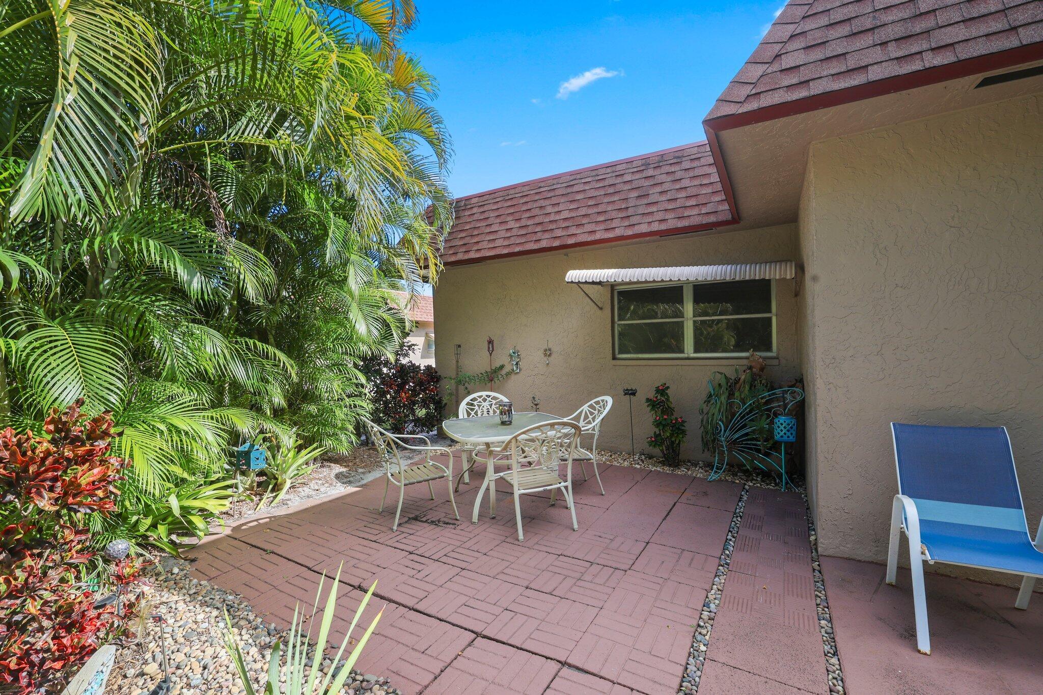 1912 Palmland Drive 3