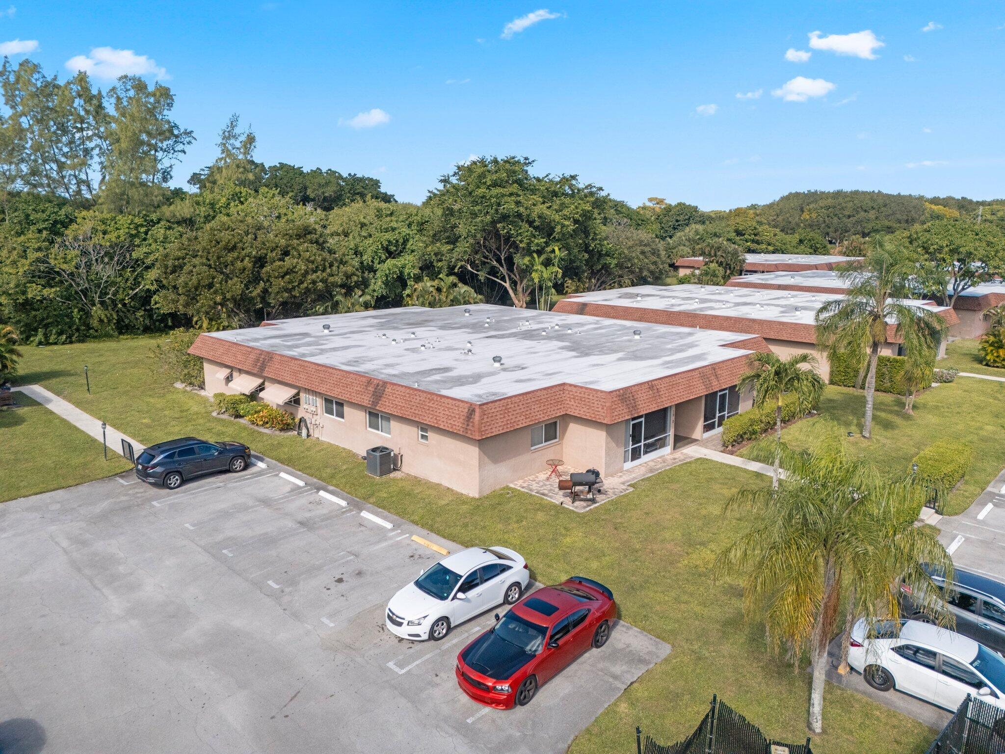 1912 Palmland Drive 3