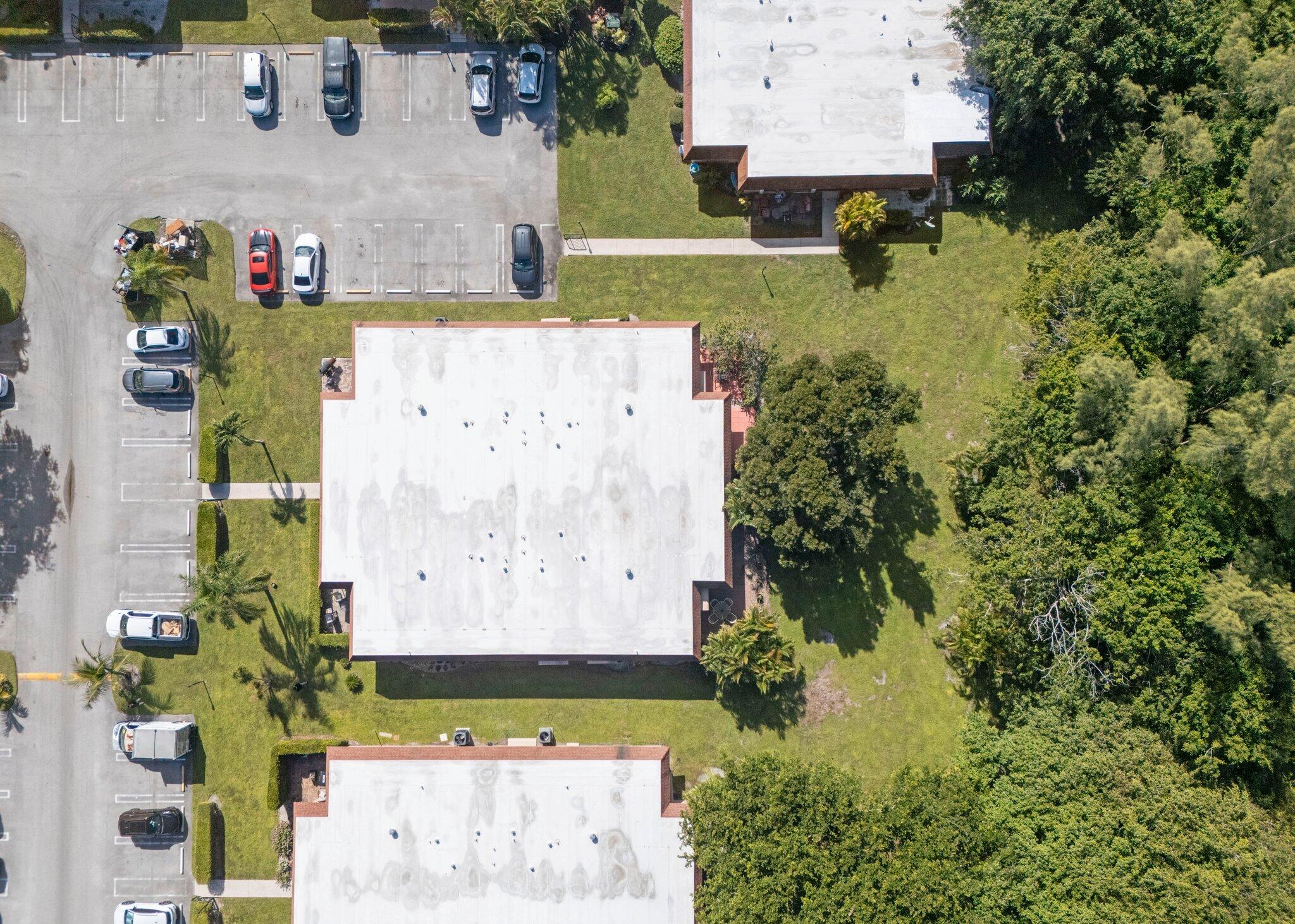 1912 Palmland Drive 3