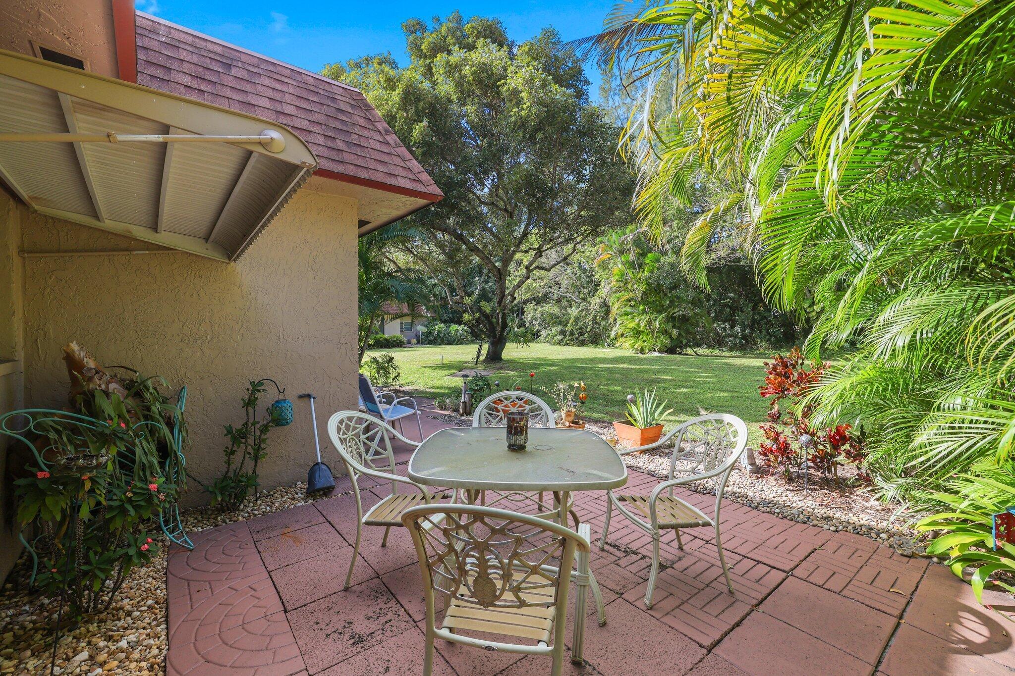 1912 Palmland Drive 3