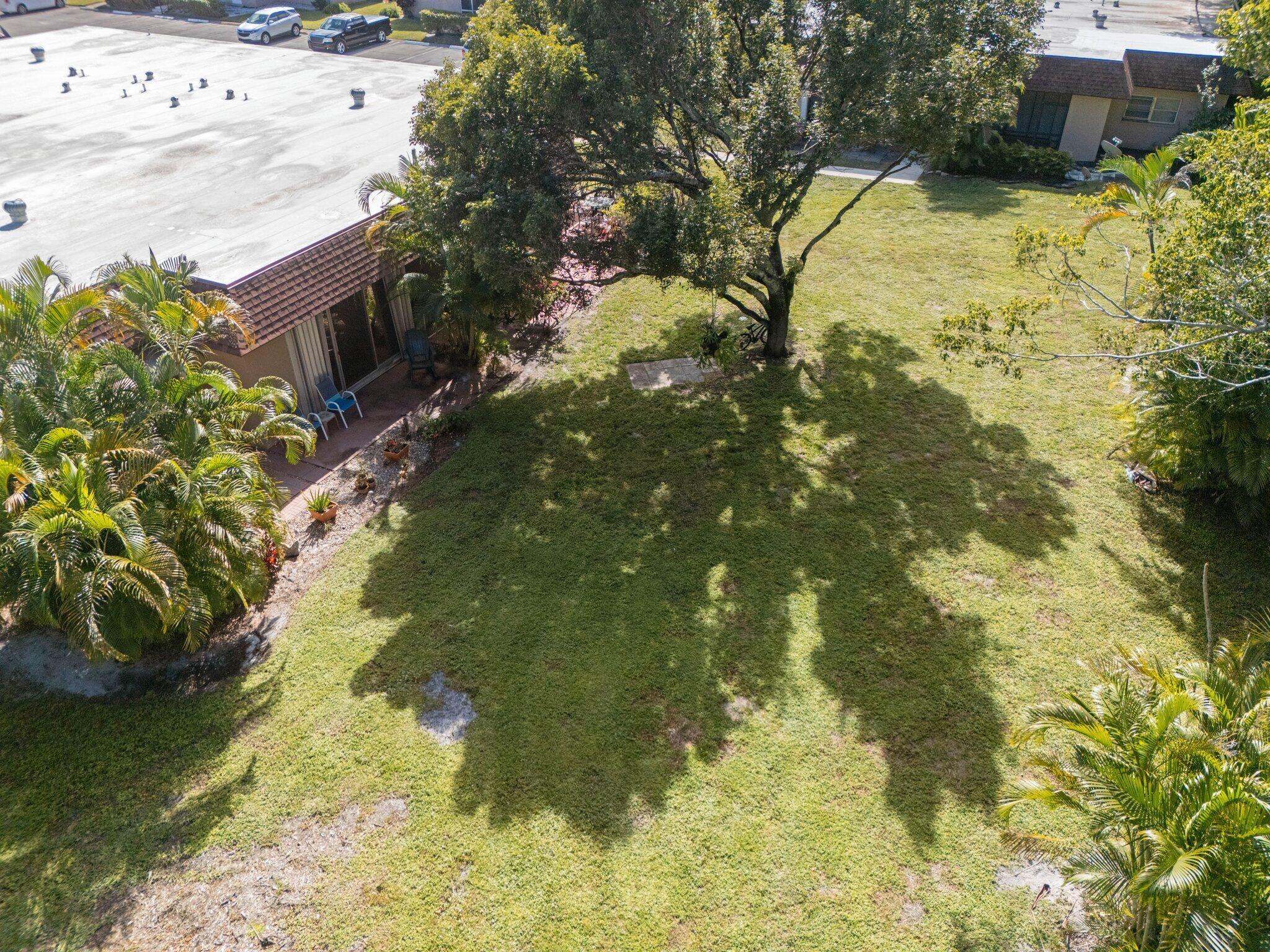 1912 Palmland Drive 3