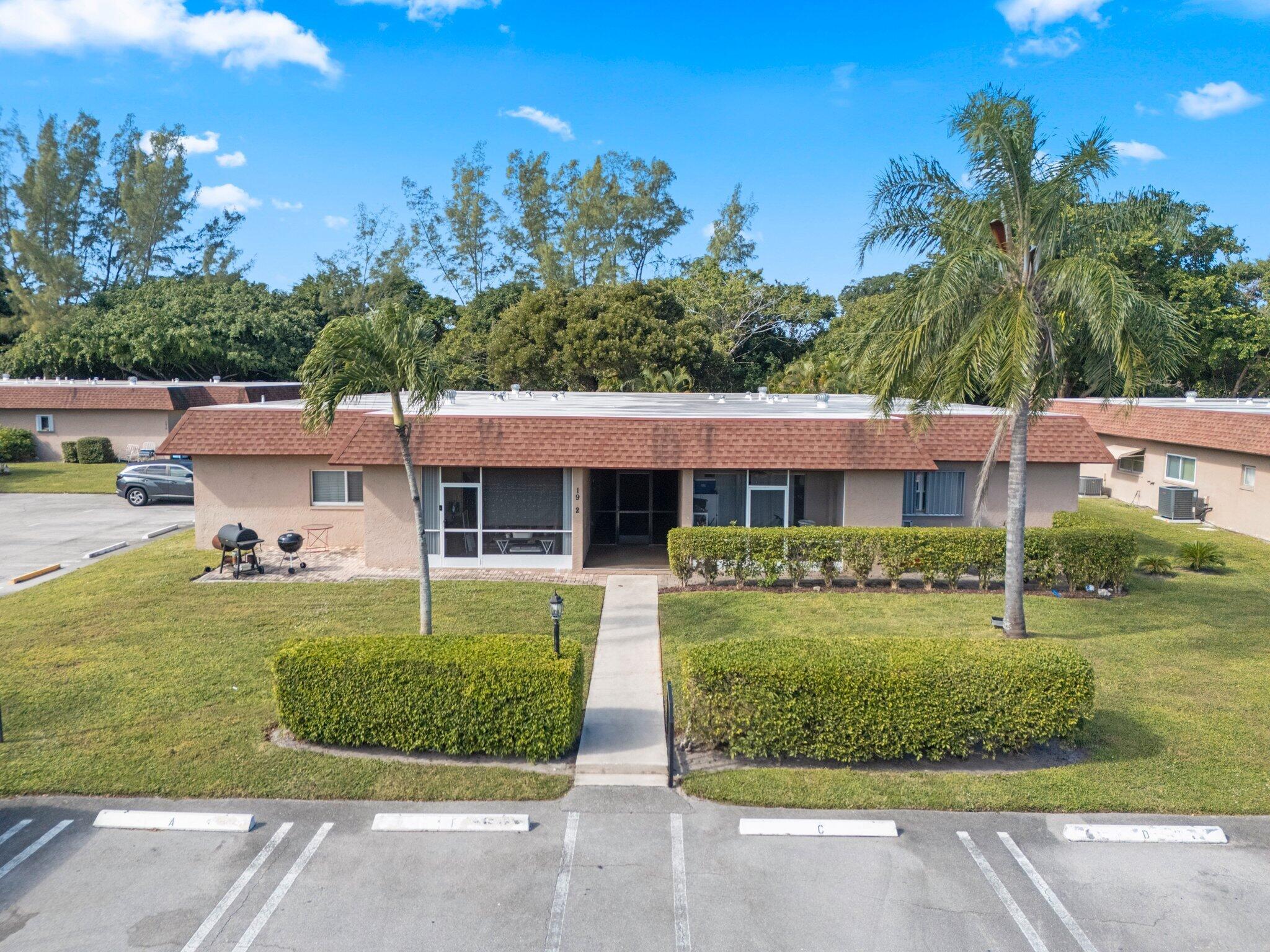 1912 Palmland Drive 3