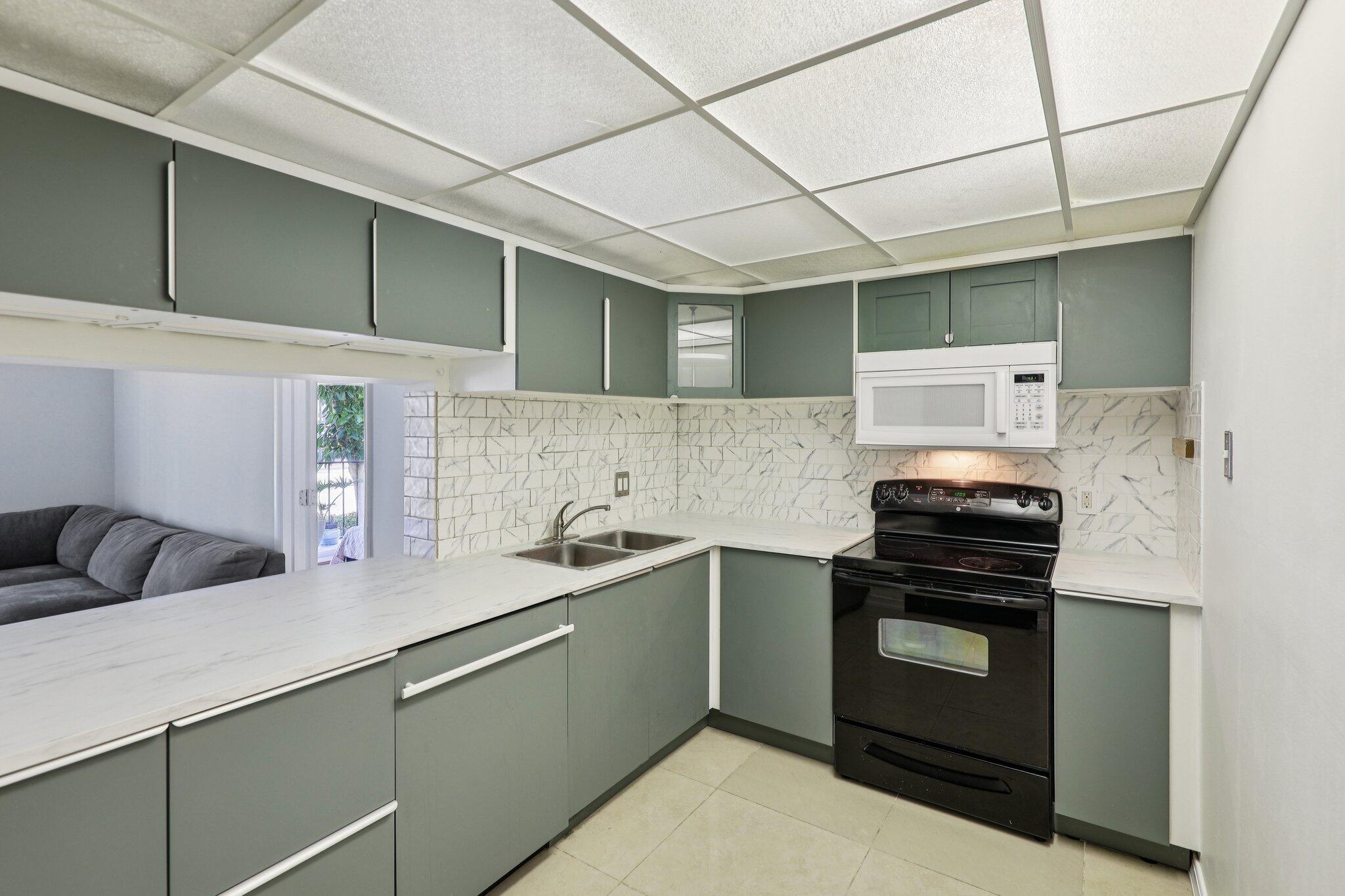 3909 N Ocean Boulevard 115