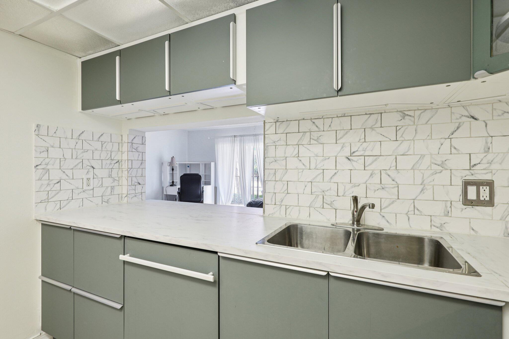 3909 N Ocean Boulevard 115