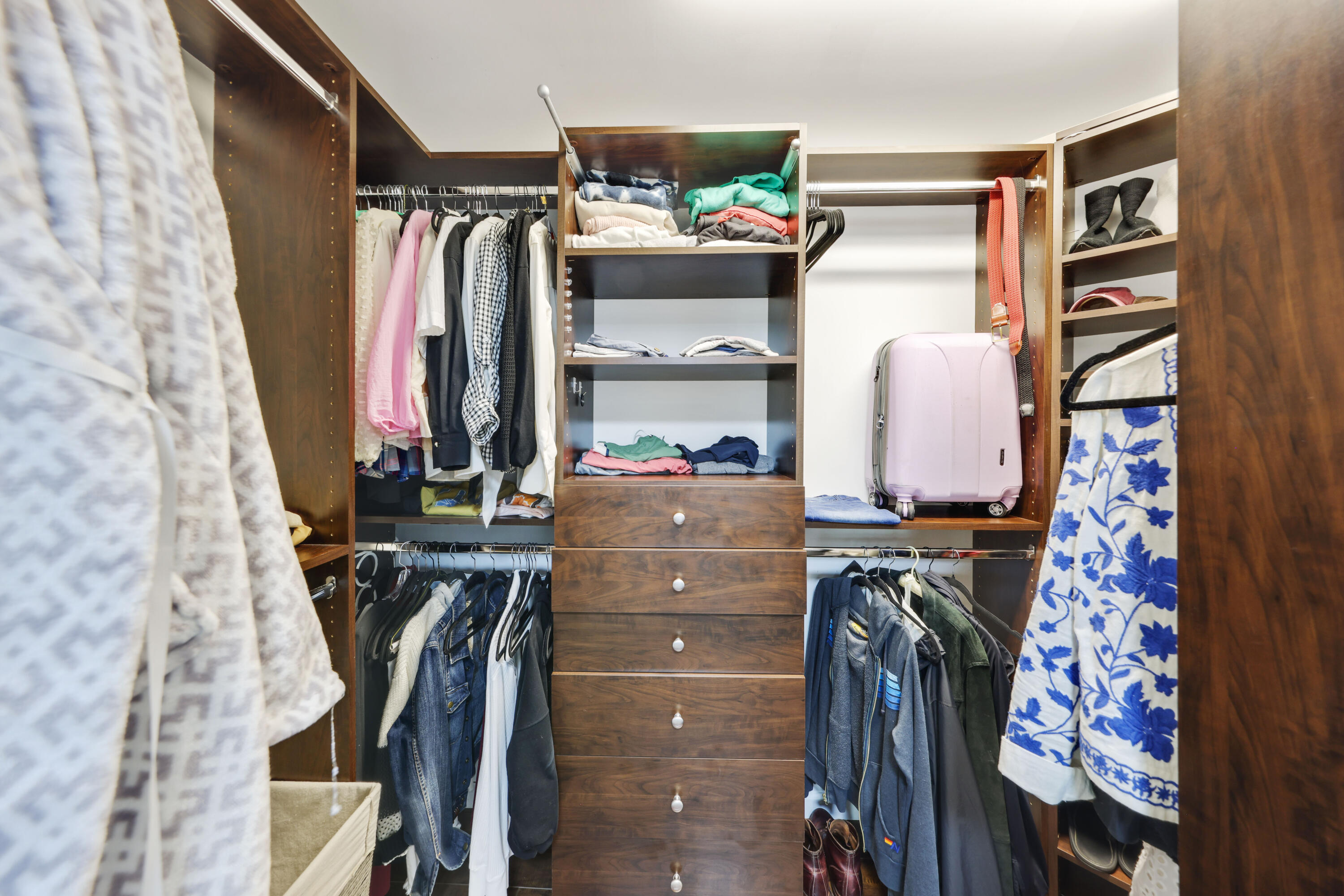 235 NE 1st Street 411