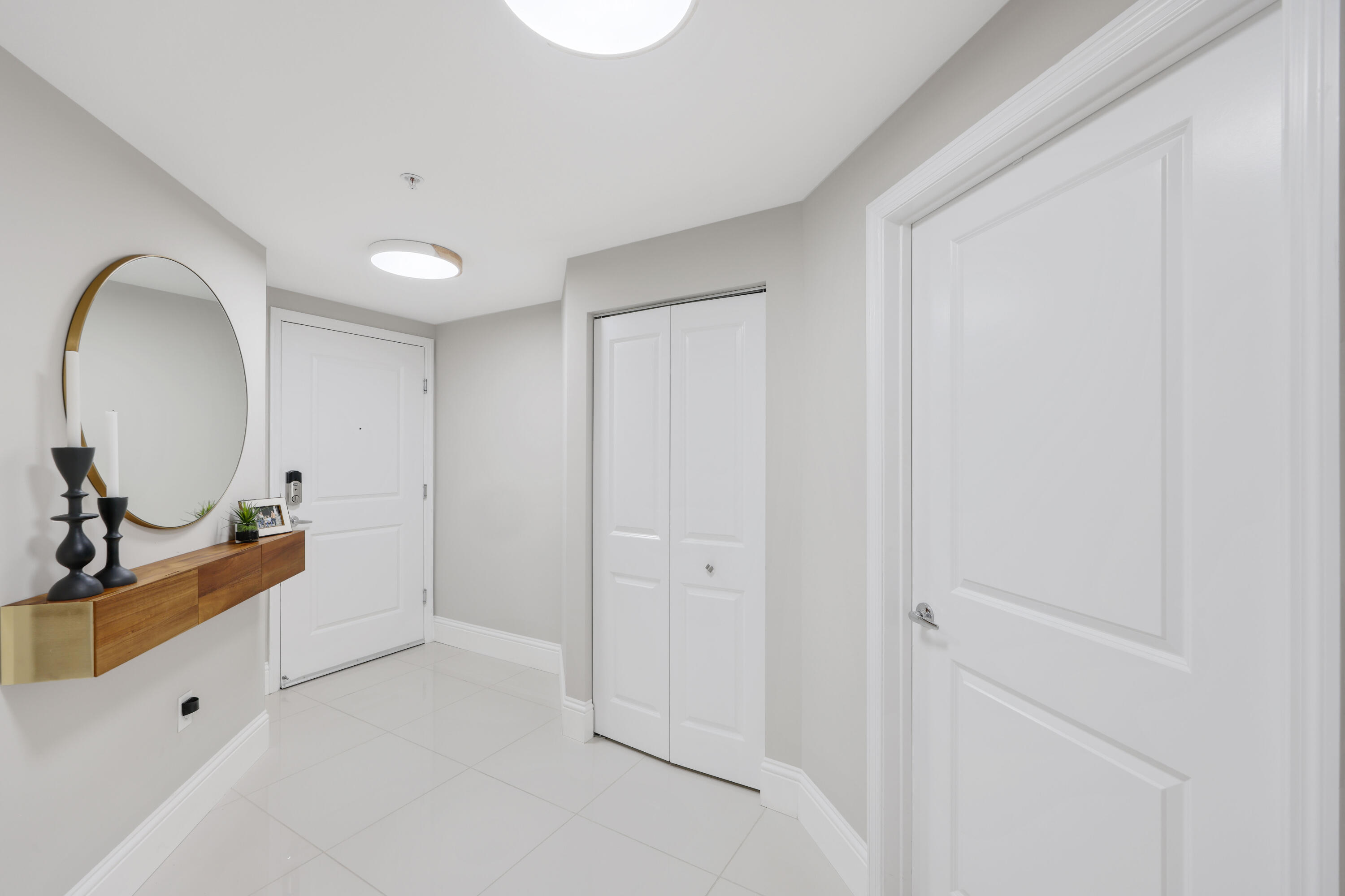 235 NE 1st Street 411
