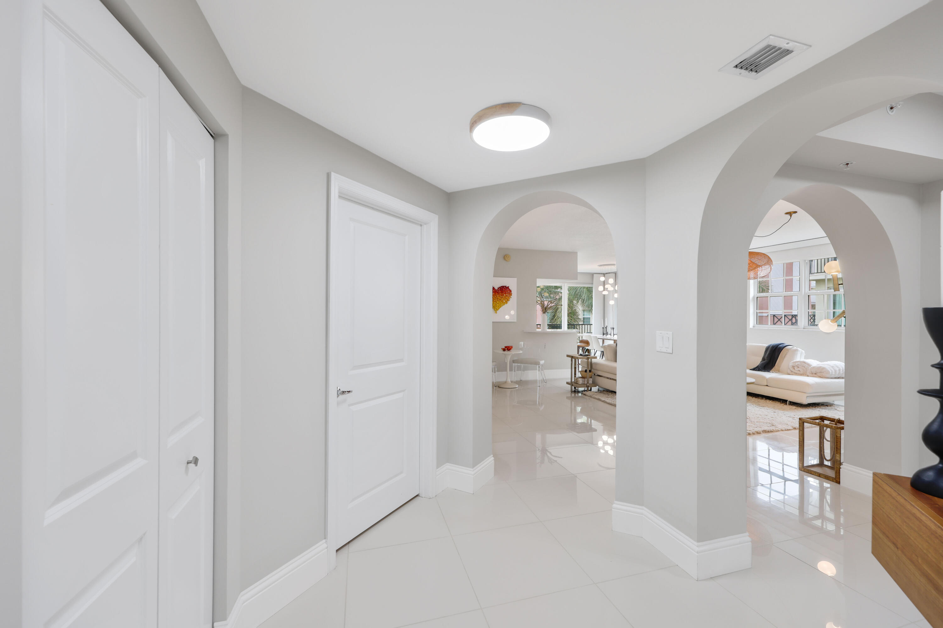 235 NE 1st Street 411