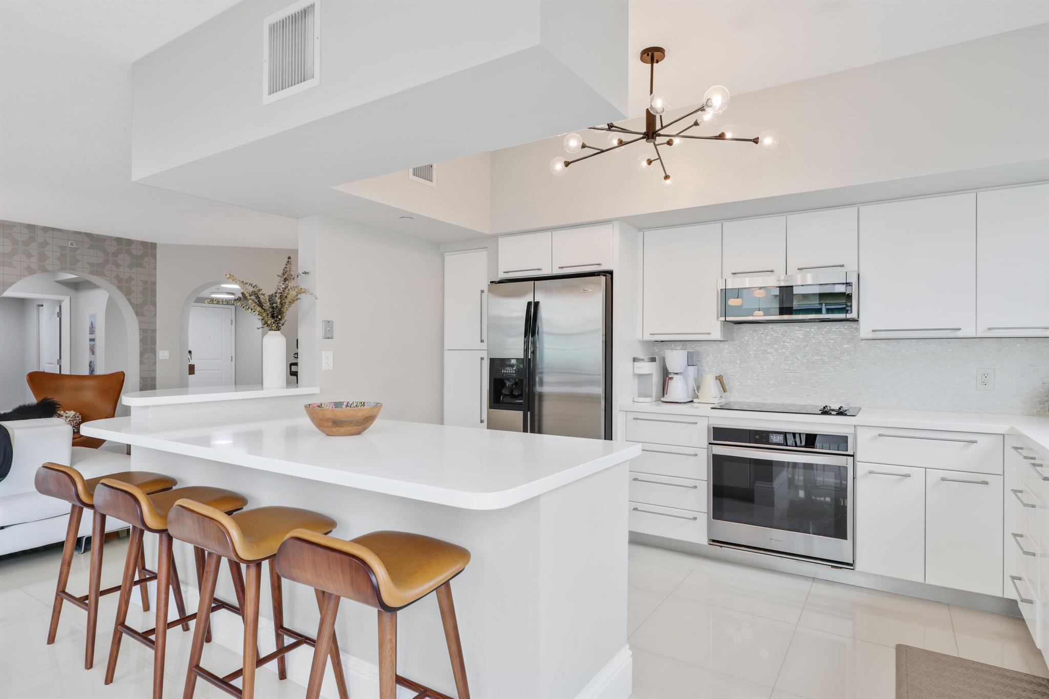 235 NE 1st Street 411