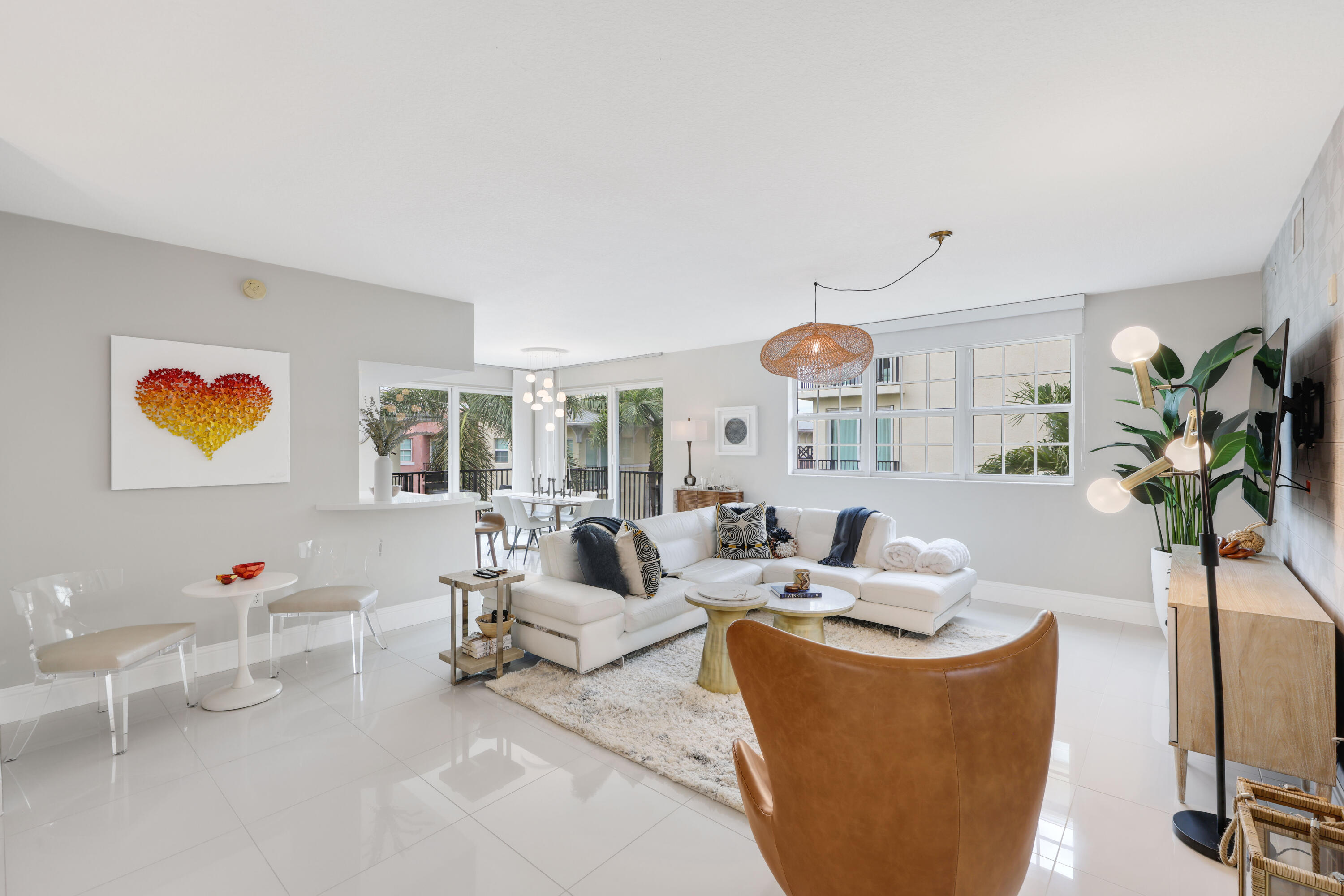 235 NE 1st Street 411