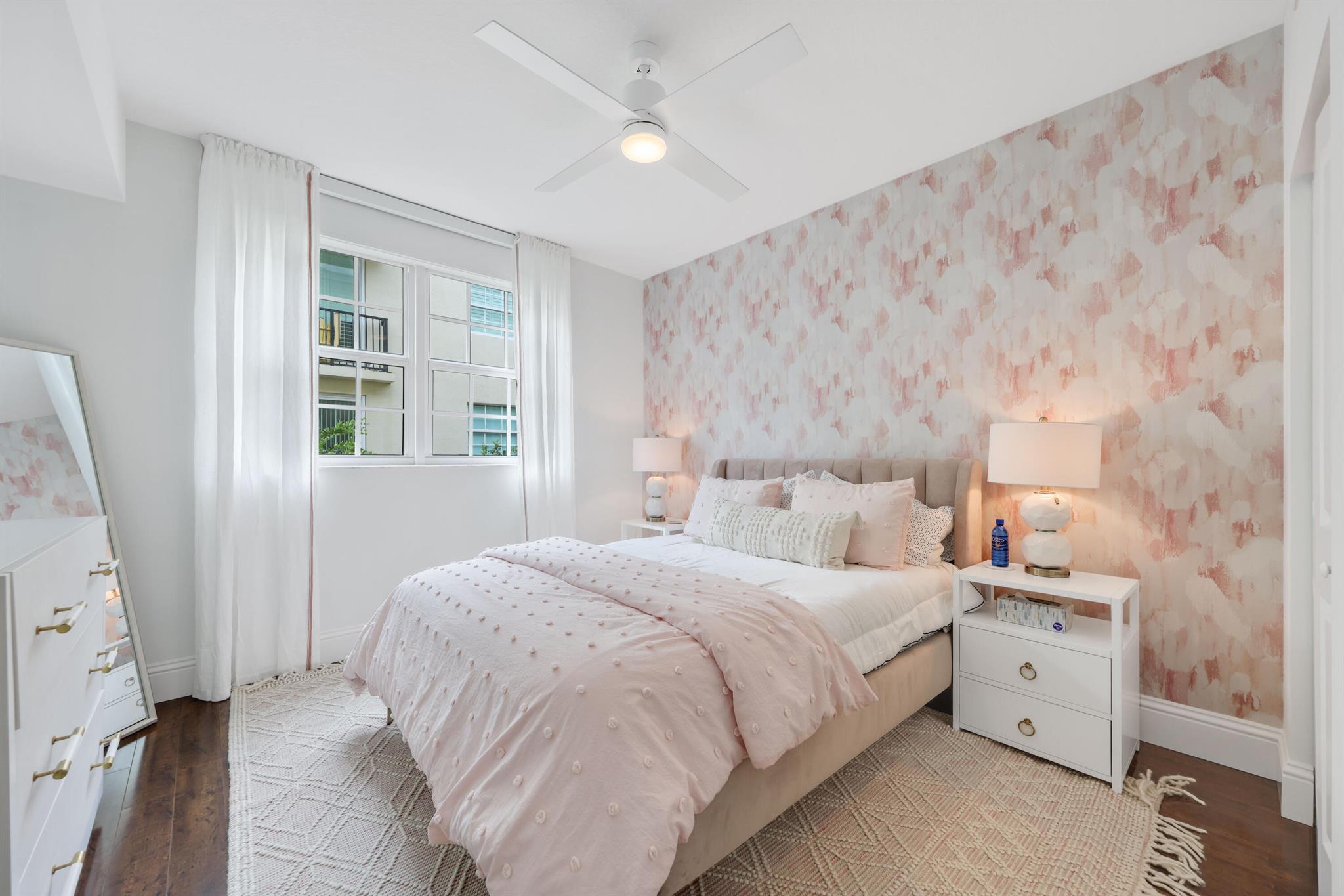 235 NE 1st Street 411