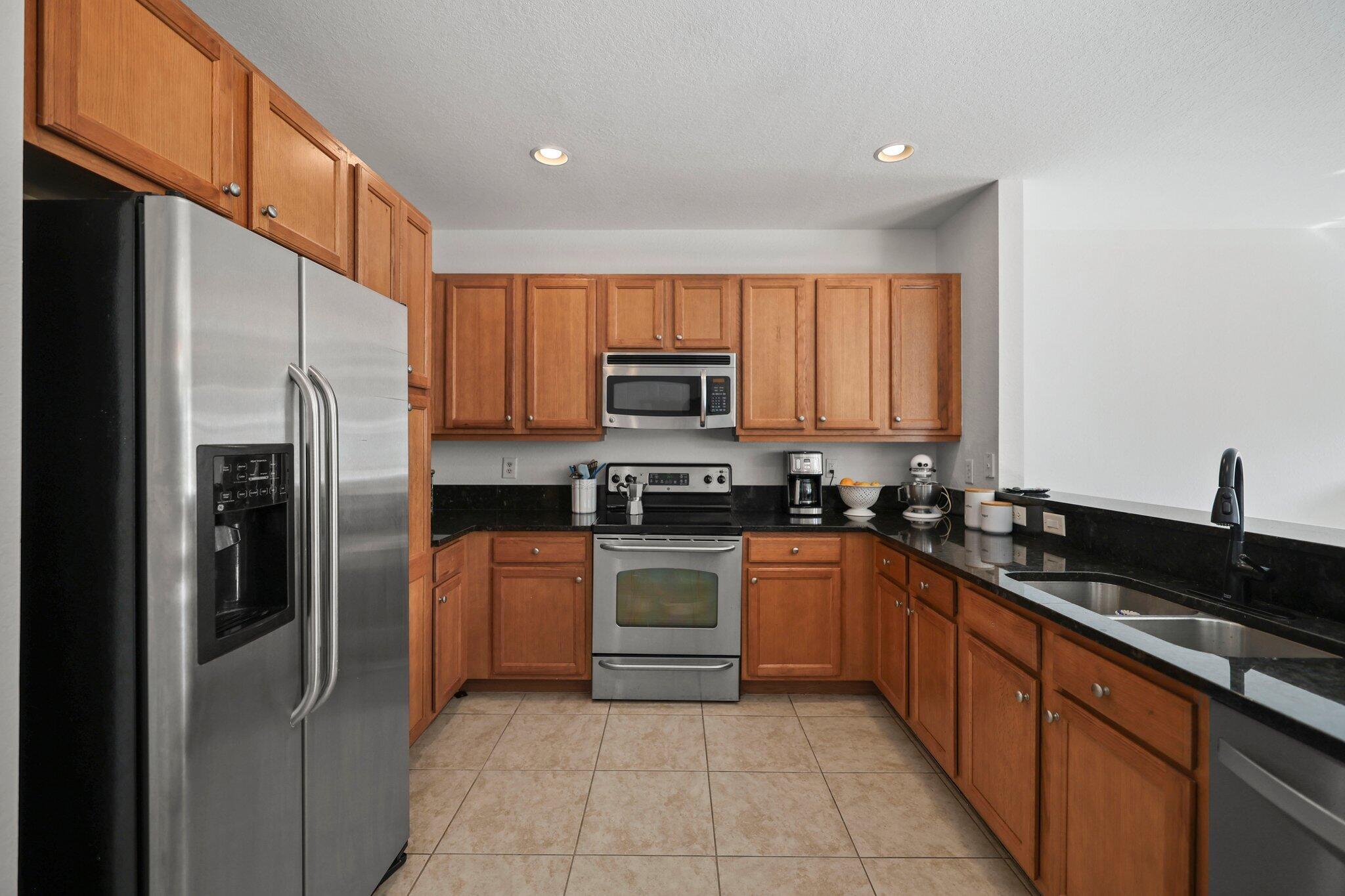106 S Longport Circle H