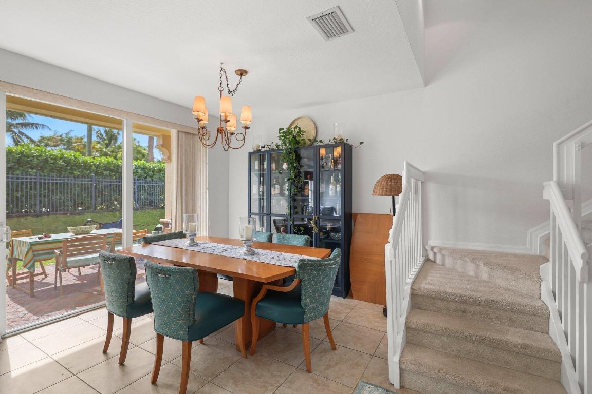 106 S Longport Circle H