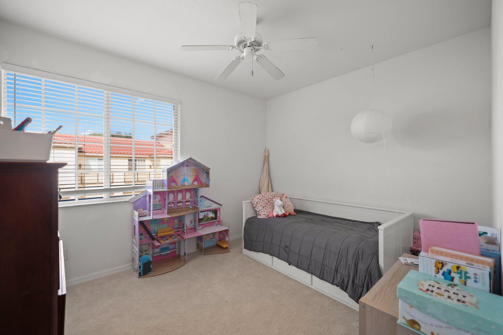 106 S Longport Circle H