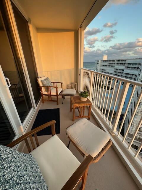3540 S Ocean Boulevard 910
