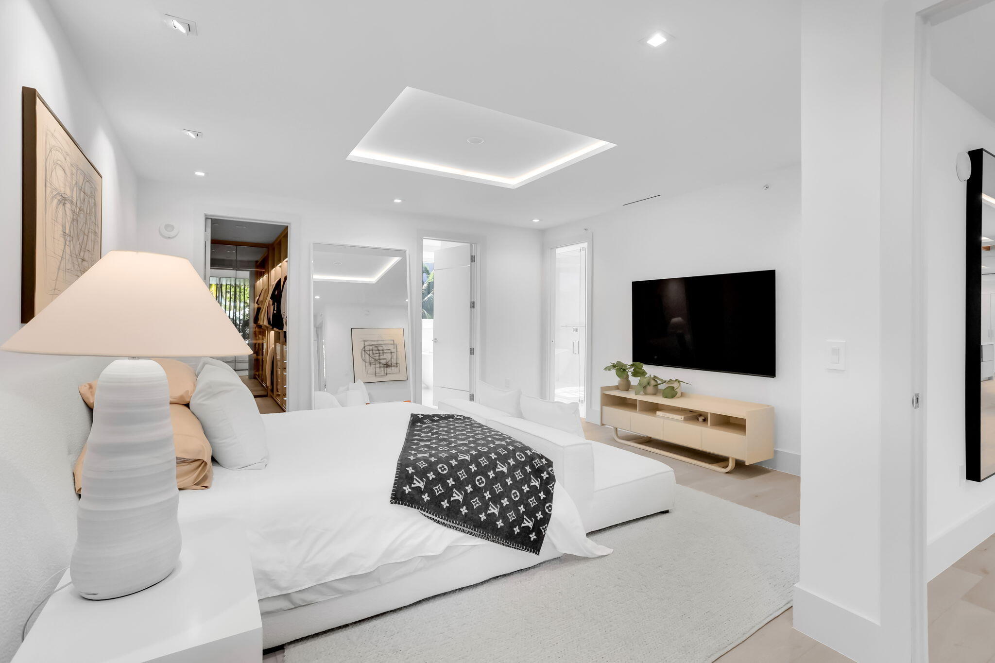 1901 S Ocean Boulevard 9