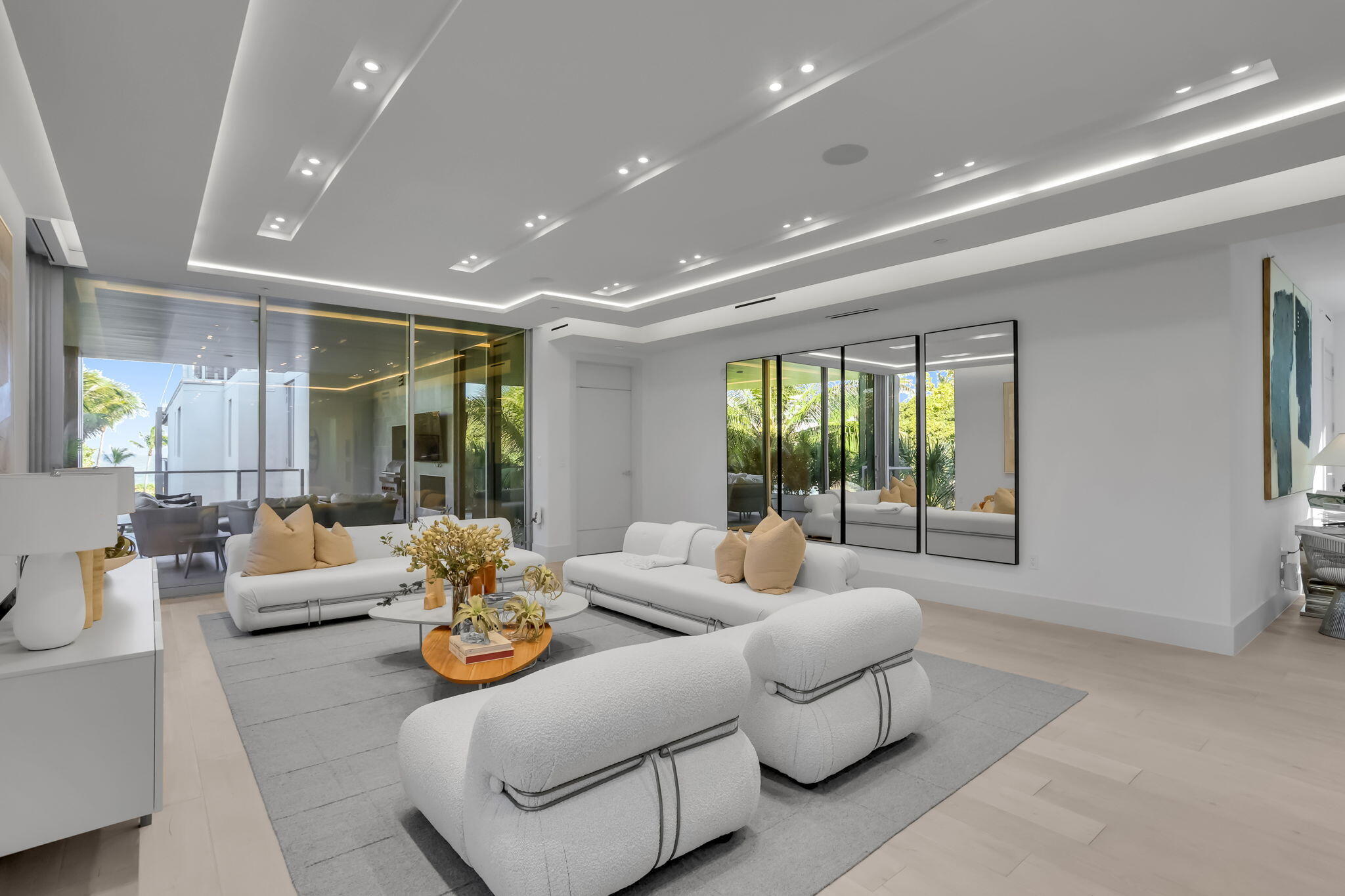 1901 S Ocean Boulevard 9