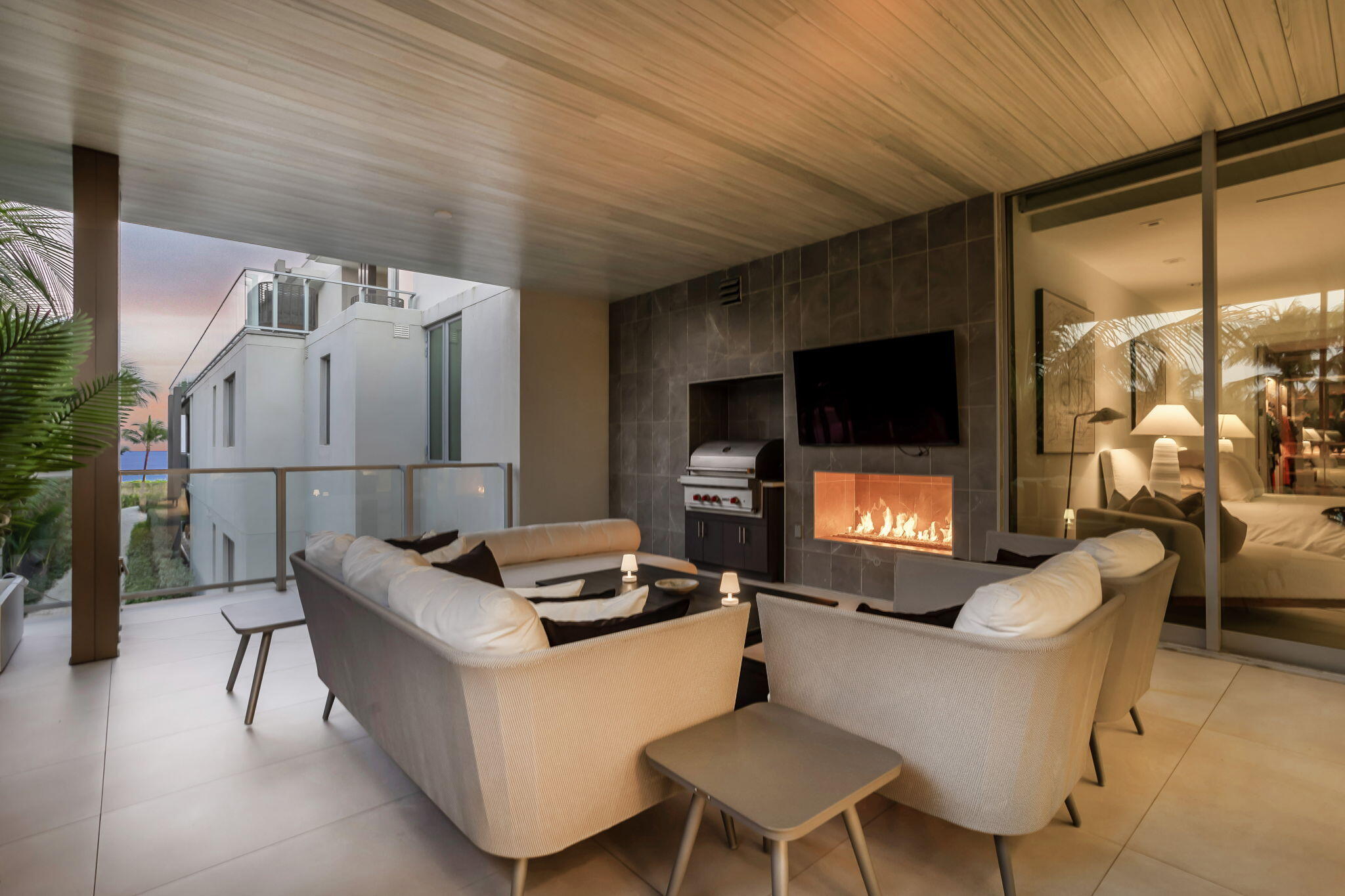 1901 S Ocean Boulevard 9