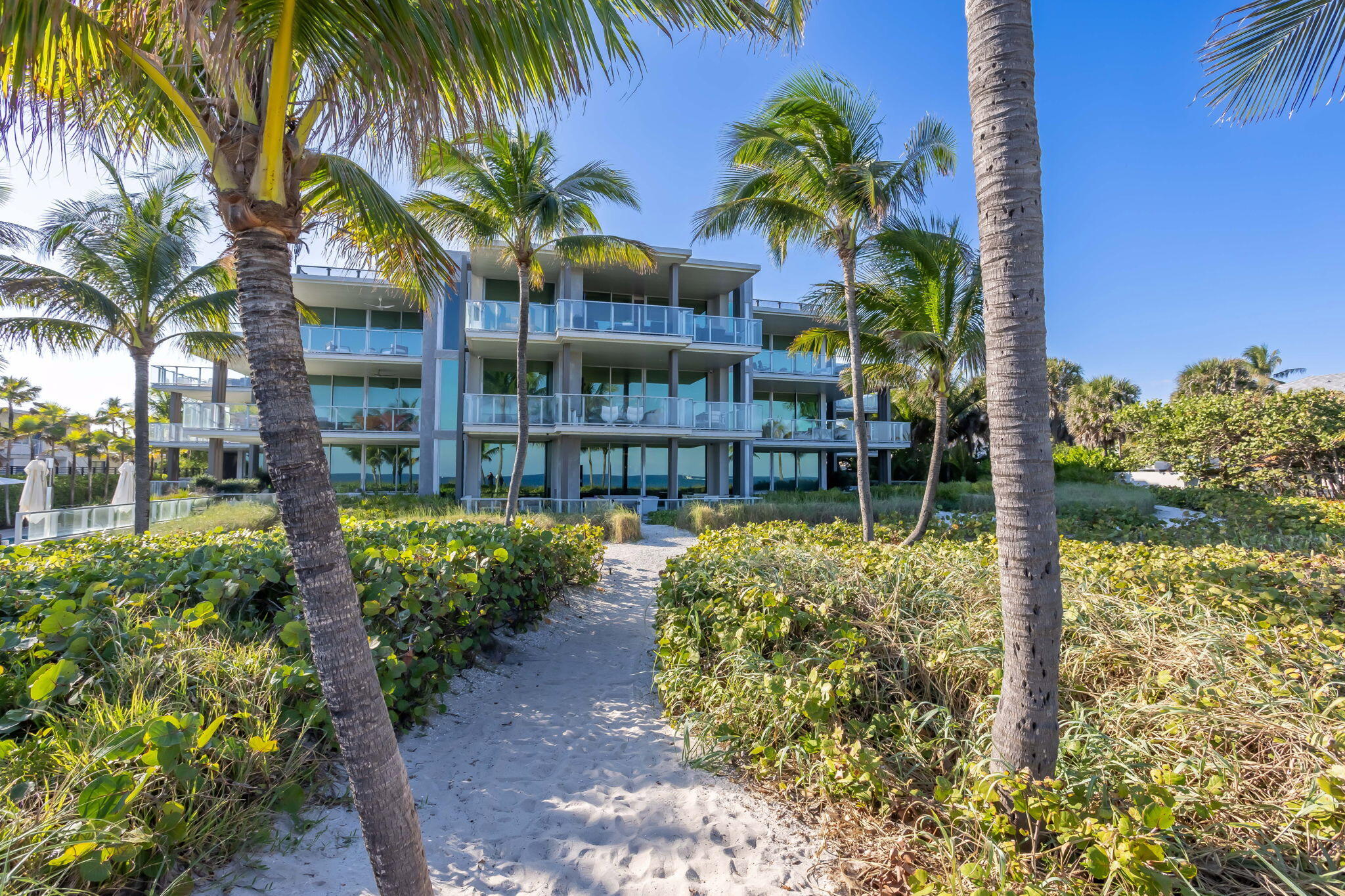 1901 S Ocean Boulevard 9