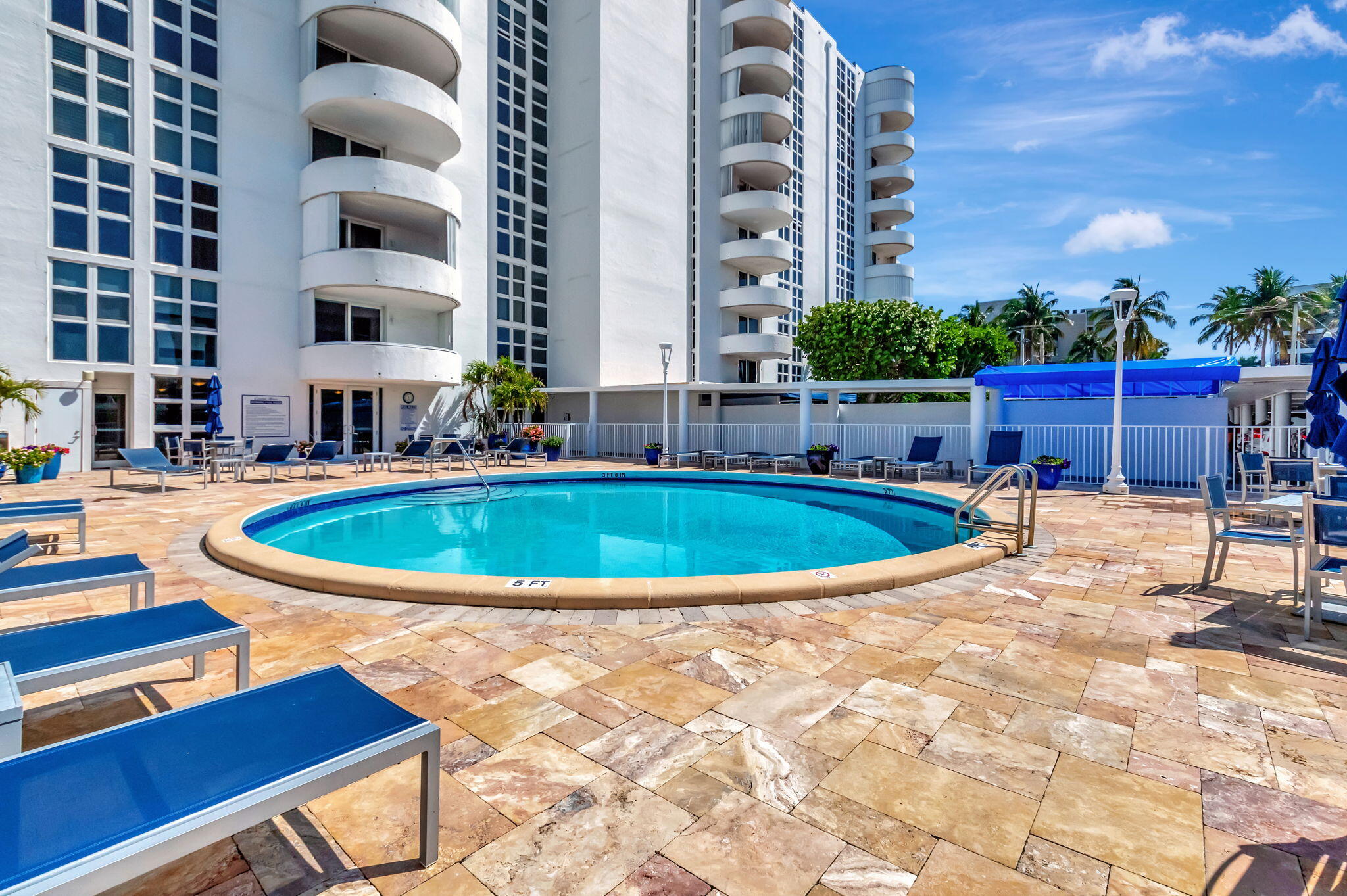 2200 S Ocean Boulevard 405