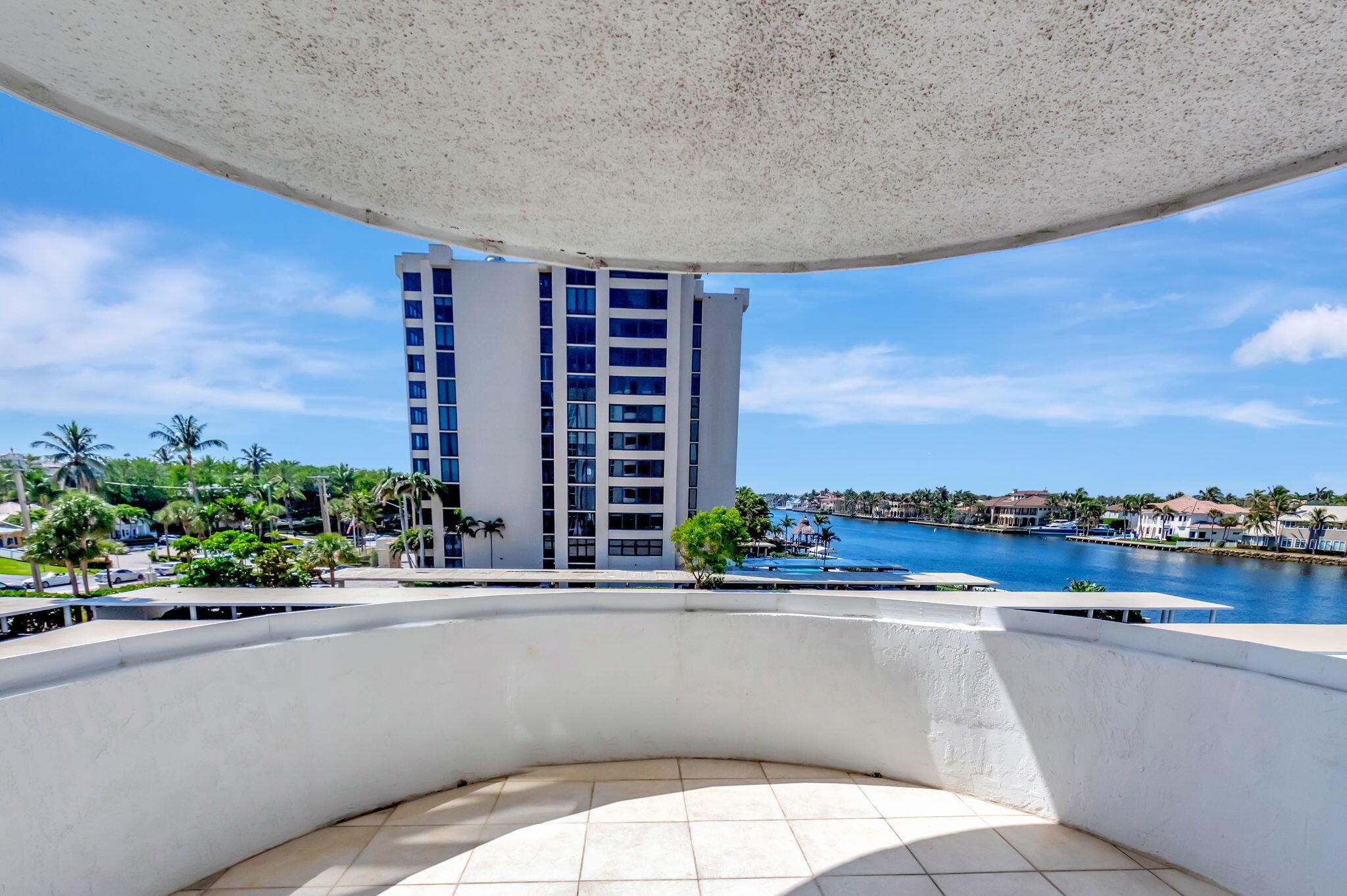 2200 S Ocean Boulevard 405
