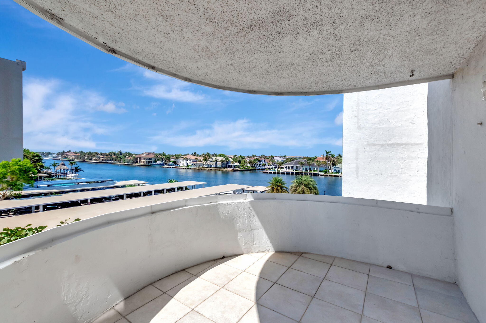2200 S Ocean Boulevard 405