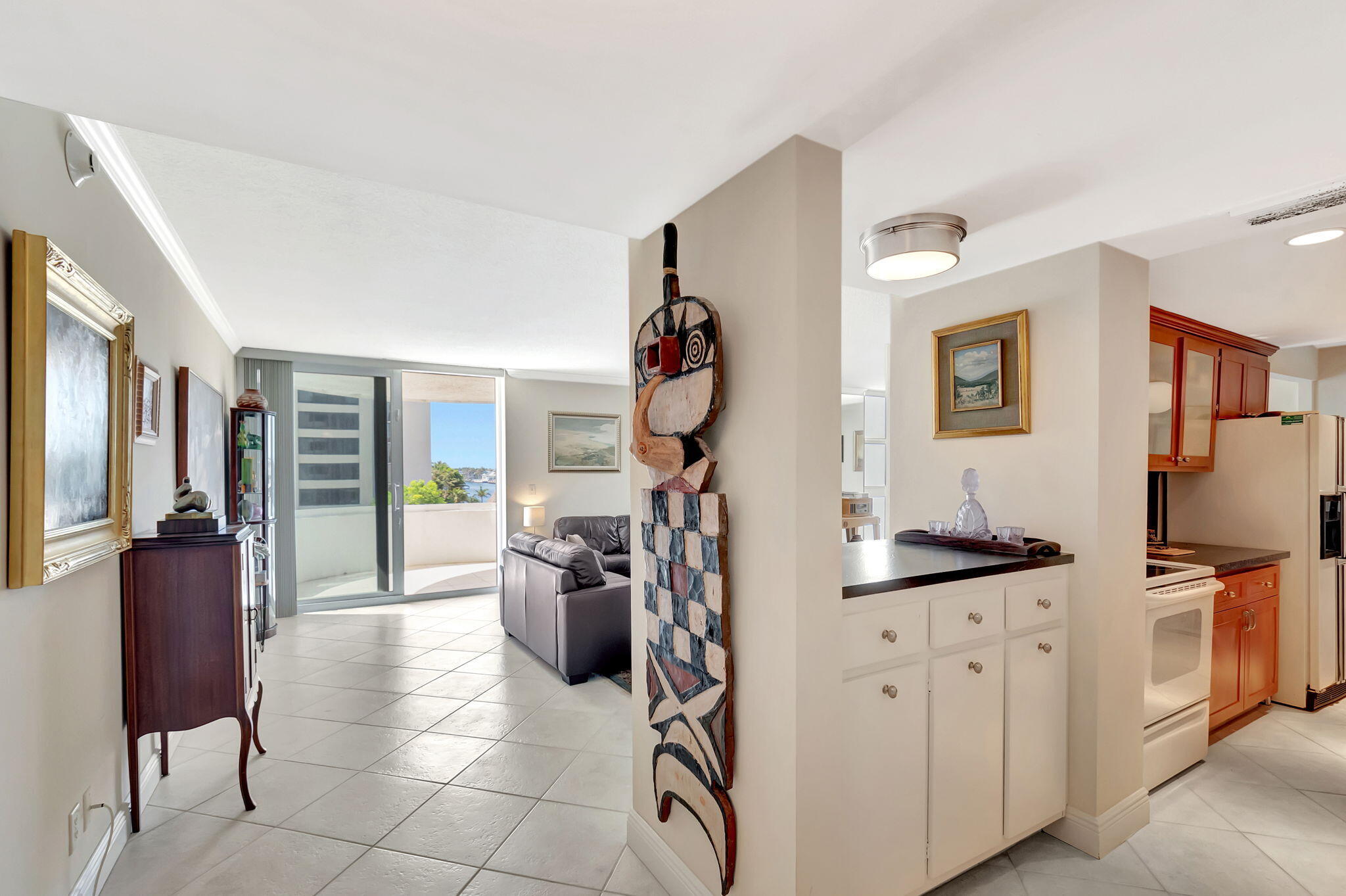 2200 S Ocean Boulevard 405