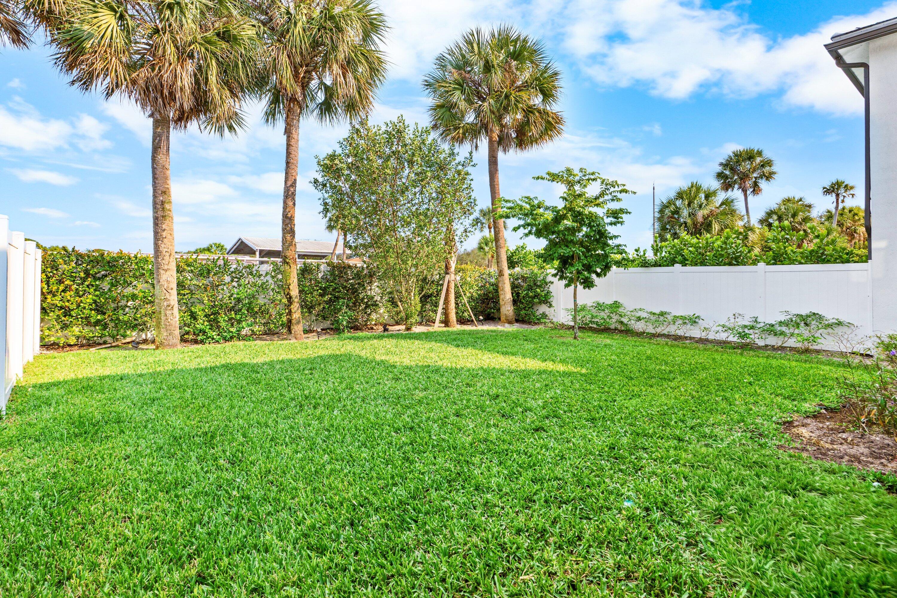 1565 Verawood Lane