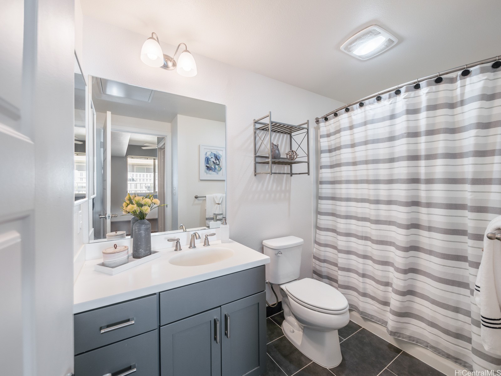 91-1081 Iwikuamoo Street 1101