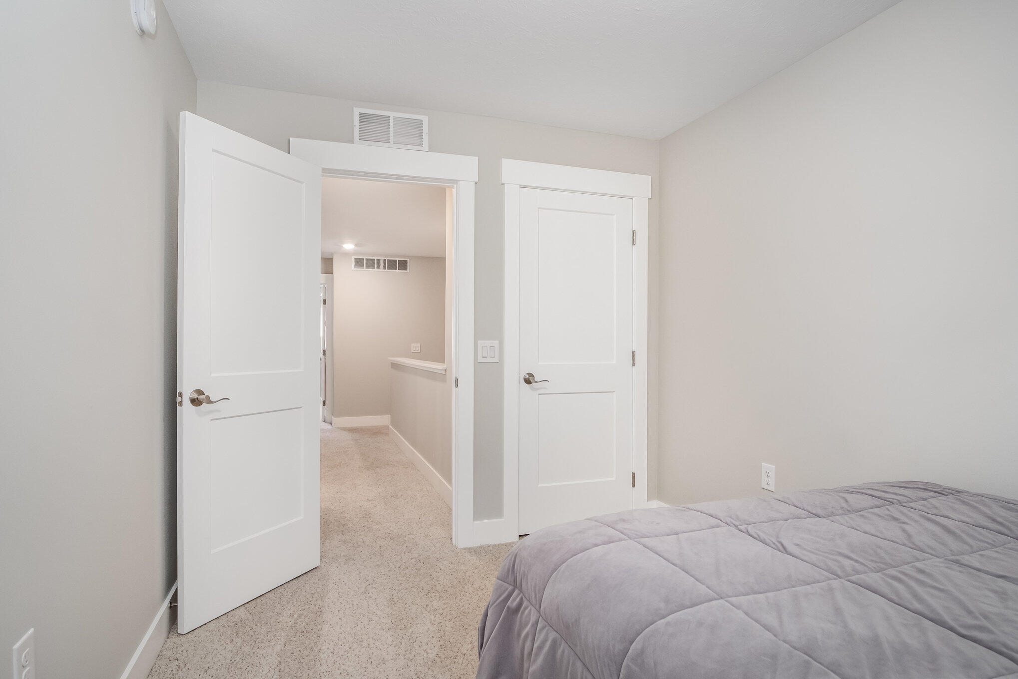 2351 Watertown Way NE, 6