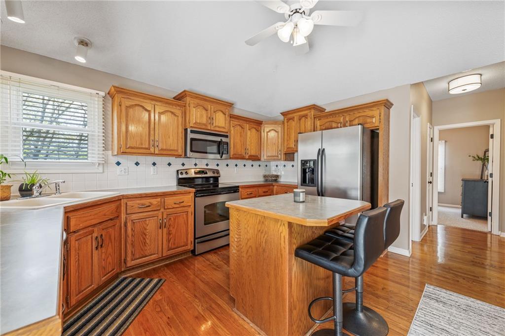 1215 NW 73rd Terrace