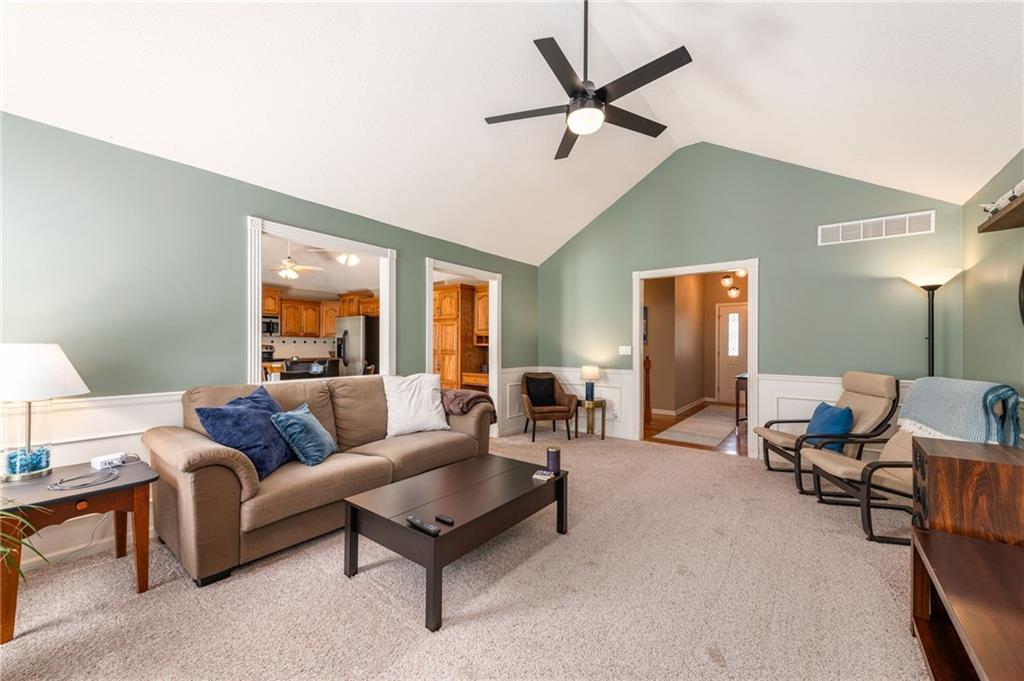 1215 NW 73rd Terrace